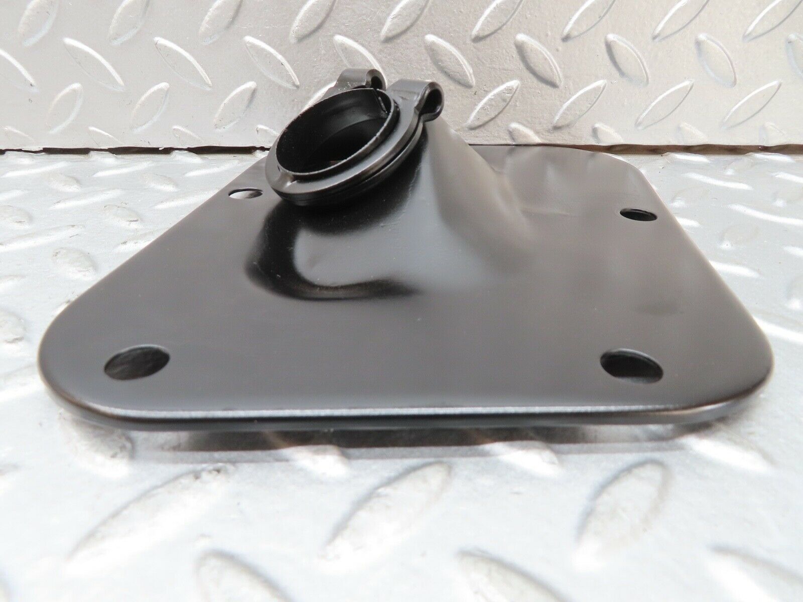 17668 Mercedes-Benz W116 450SEL Steering Column Lower Cover