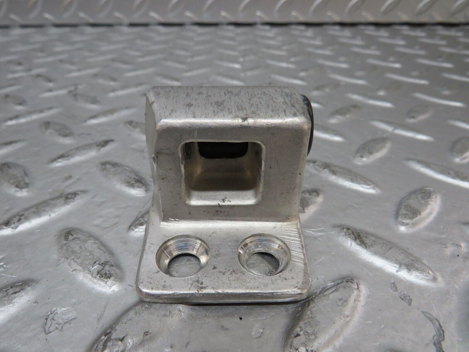 26218 Mercedes-Benz W116 450SE Door Lock Latch Right Side