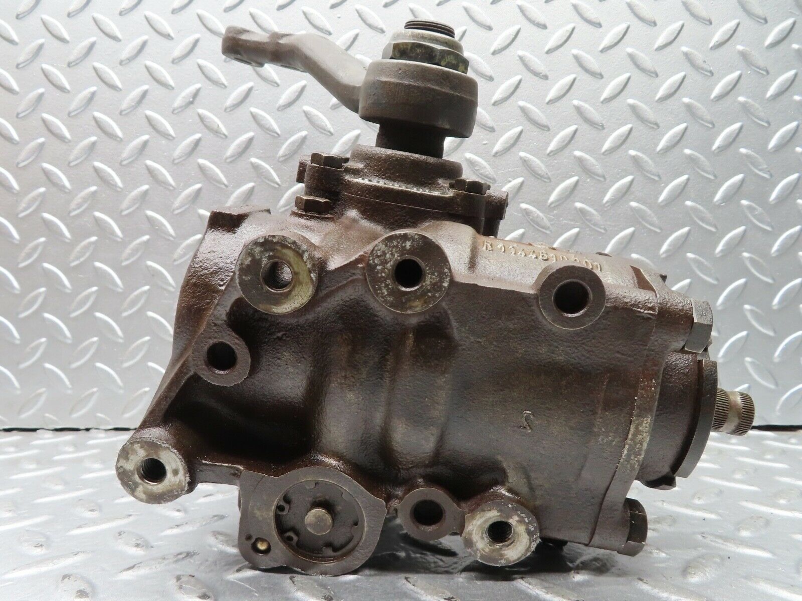 20417 Mercedes-Benz W114 280CE Coupe Steering Box Steering Rack 1144610901