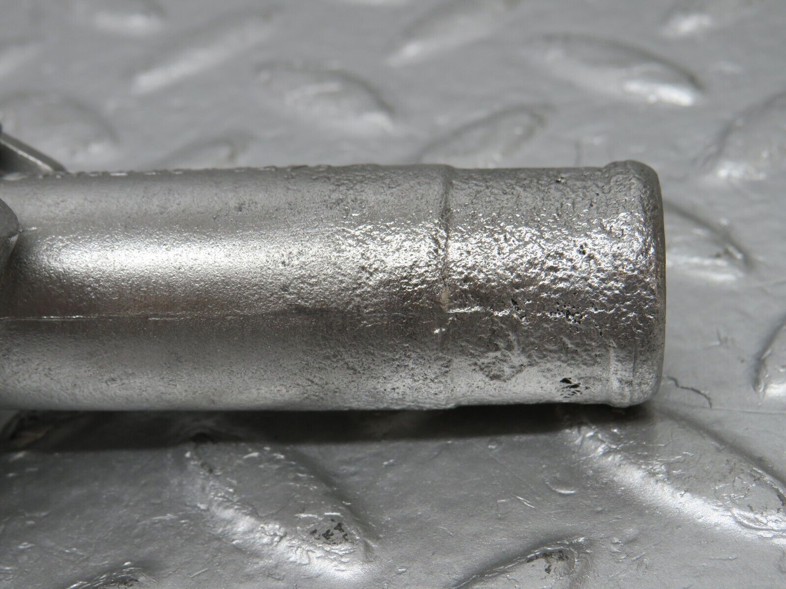 33739 Mercedes-Benz W201 190E 2.0L Coolant Pipe 1022030473