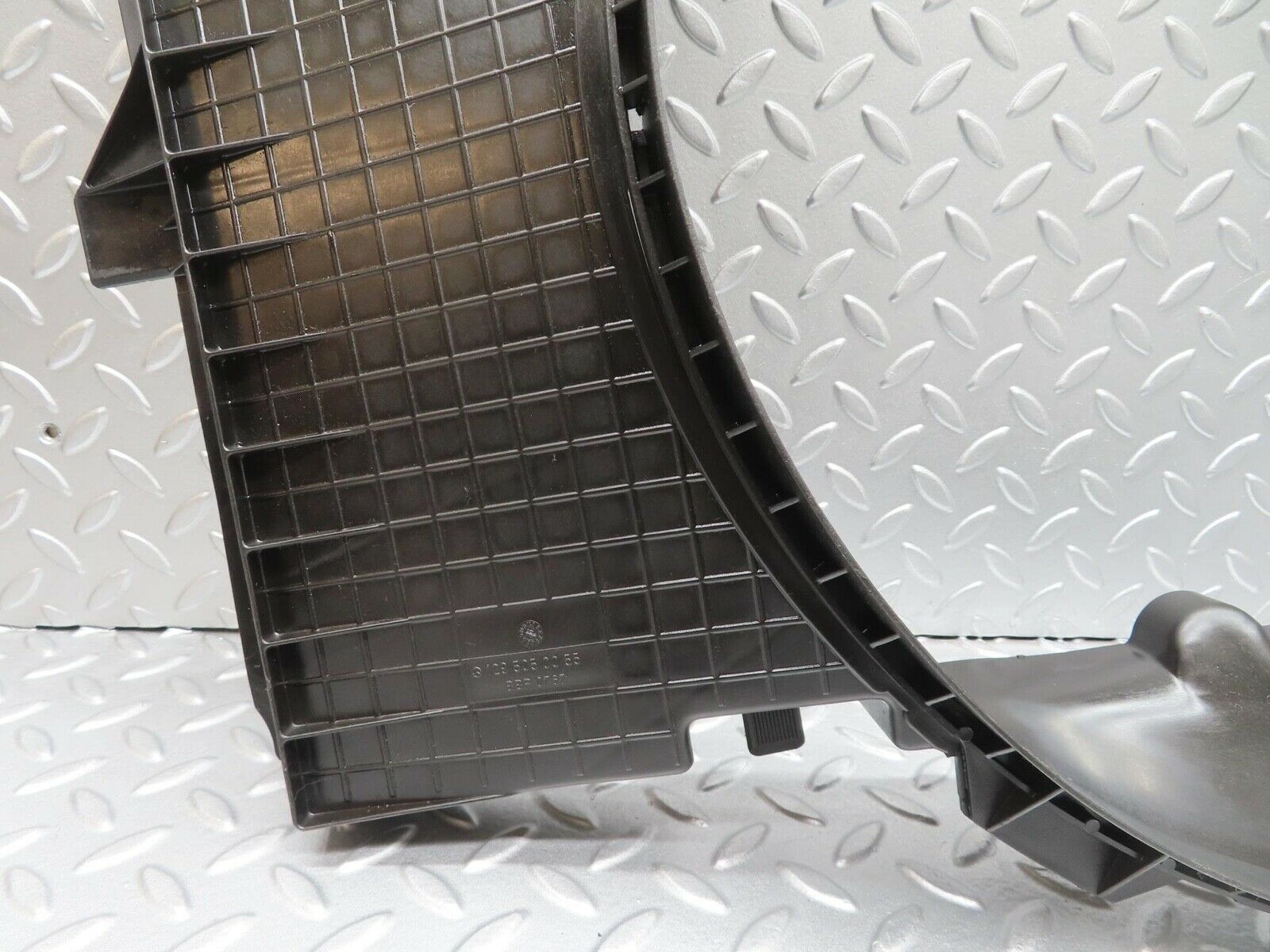 12037 Mercedes-Benz R129 300SL Coupe Radiator Fan Shroud 1295050055