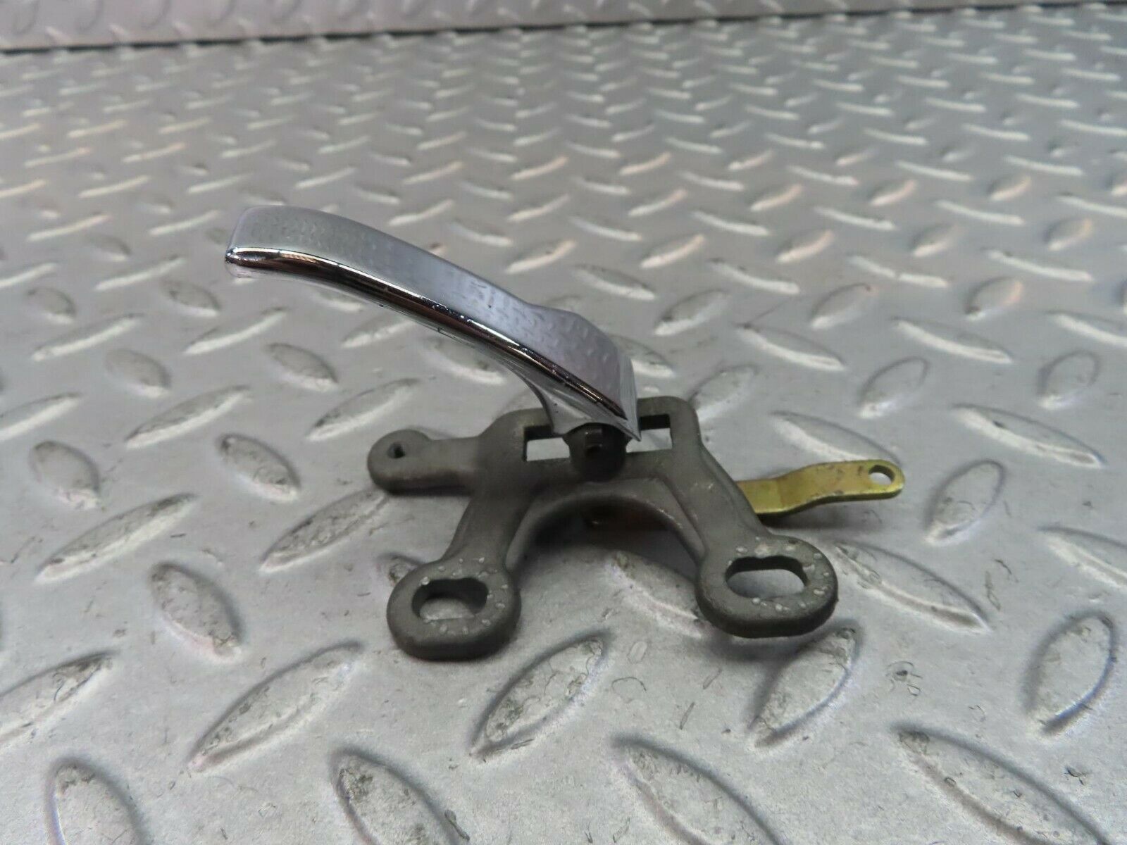 8726 Mercedes-Benz W115 Right Interior Door Handle Chrome 1107660419