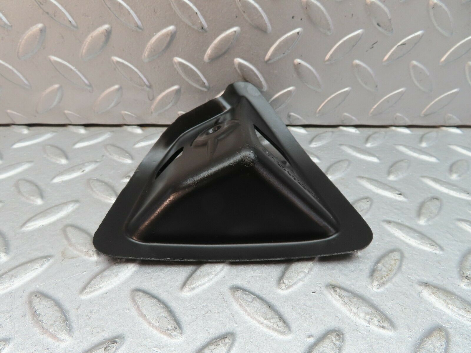 9576 Mercedes-Benz C123 280CE Coupe Rear Seat Latch Cover Right 12369222422