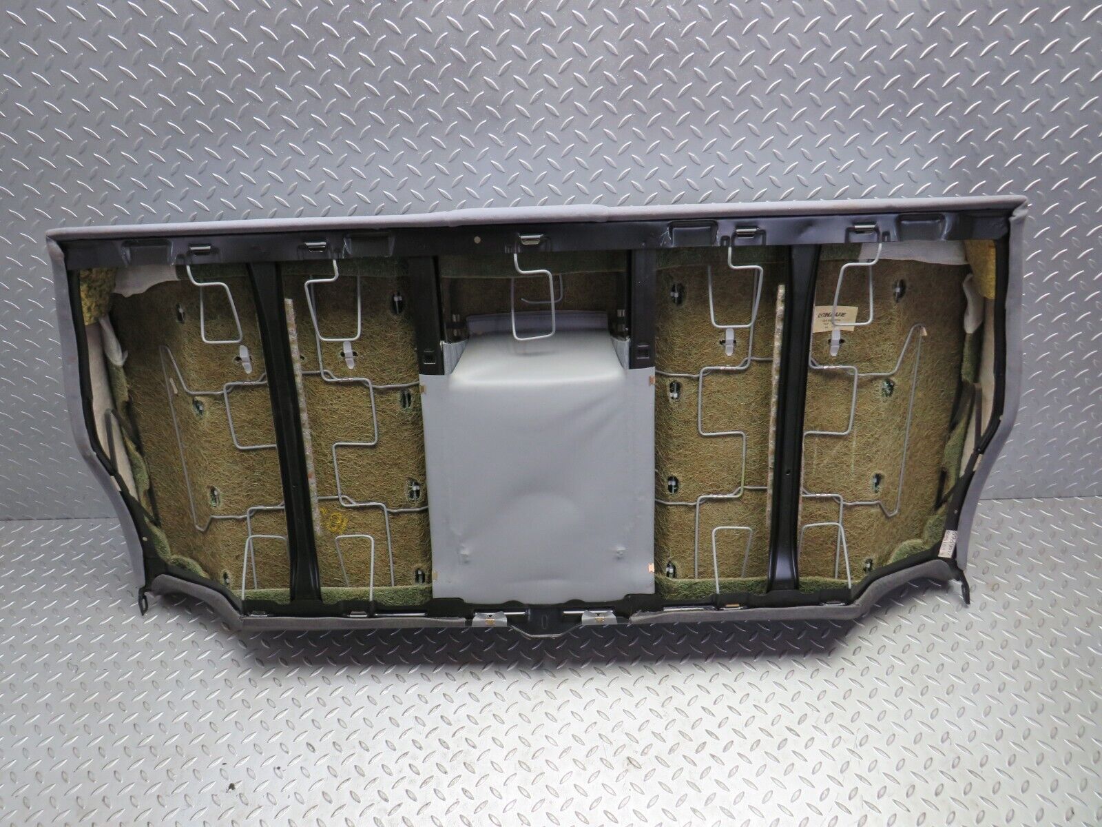 30325 Mercedes-Benz W124 230E Rear Seat 1249202216