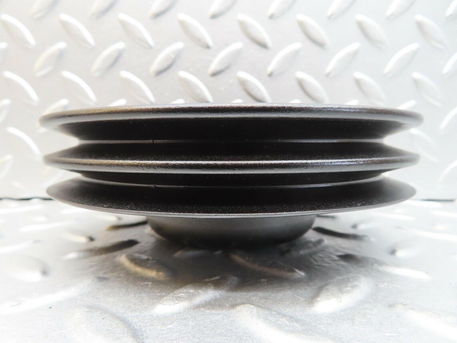 14429 Mercedes-Benz W116 350SE Water Pump Pulley