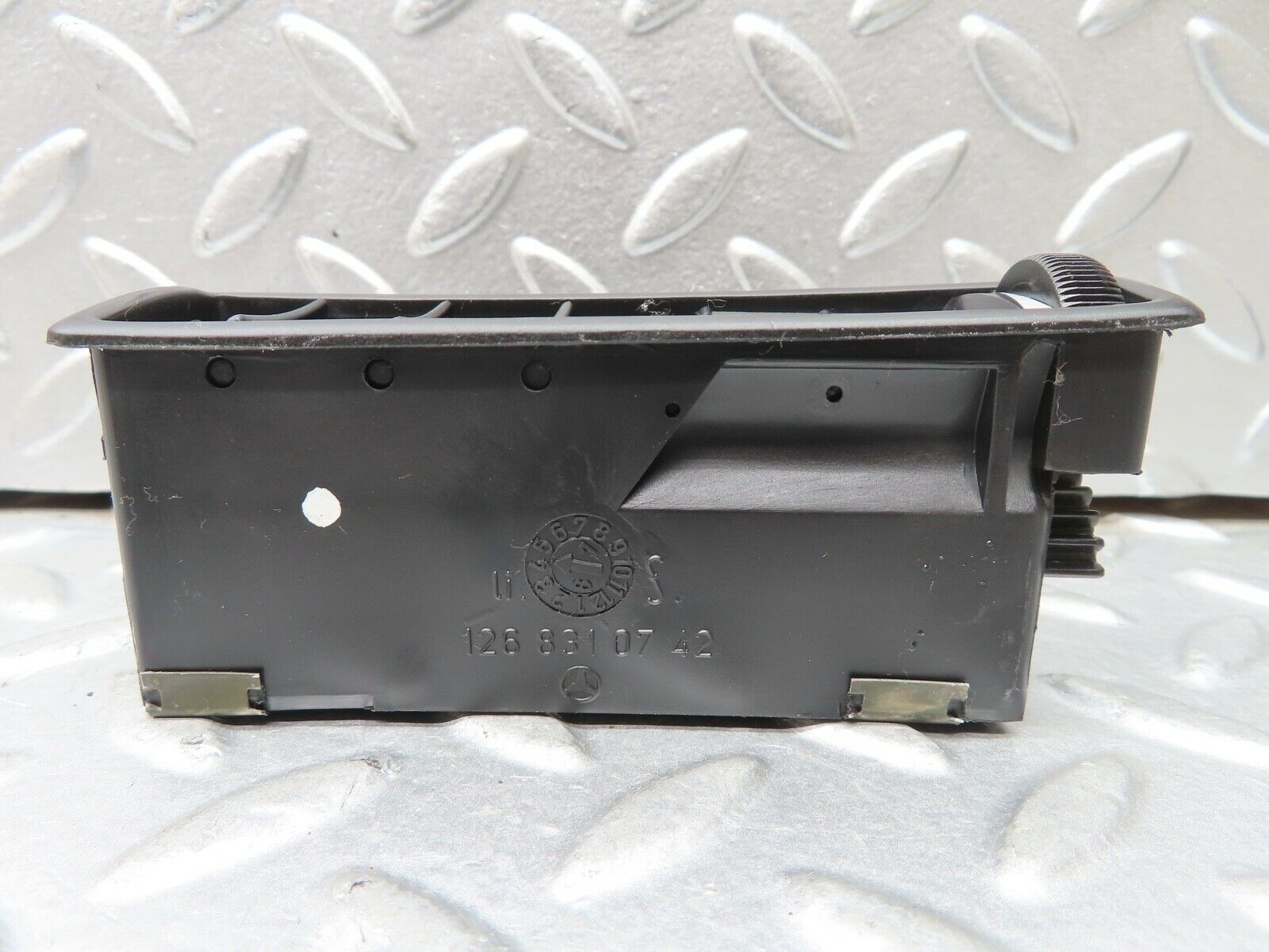 21666 Mercedes-Benz W126 300SE Dashboard Air Vent Left Side 1268310742