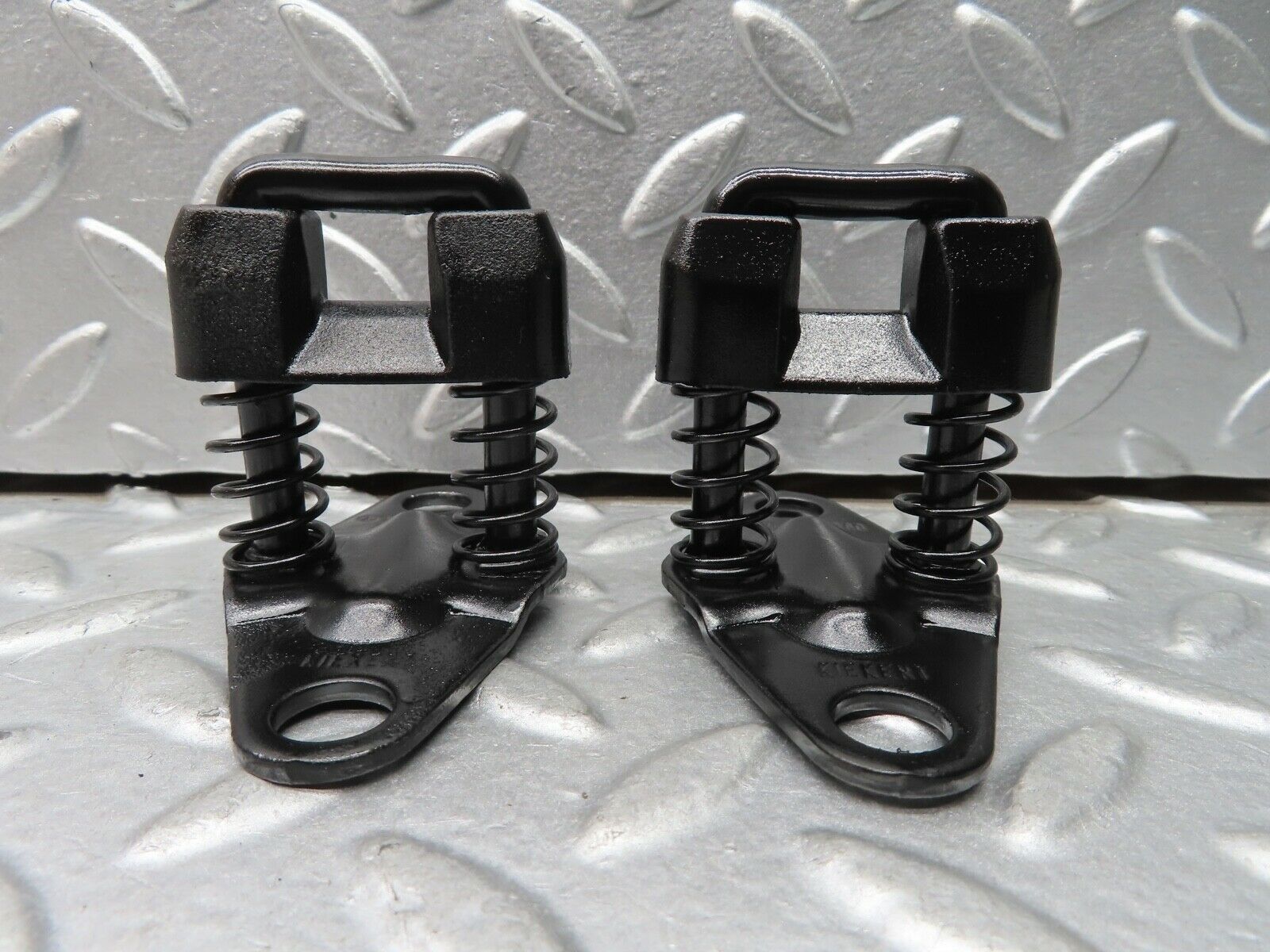 21677 Mercedes-Benz W126 300SE Bonnet Lock Catch Pair 1268800060