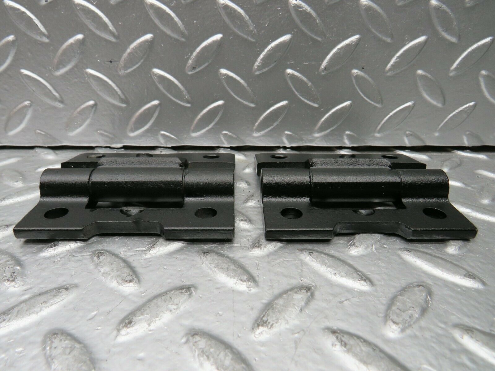 23119 Mercedes-Benz C123 230CE Coupe Door Hinges Pair 1237200037