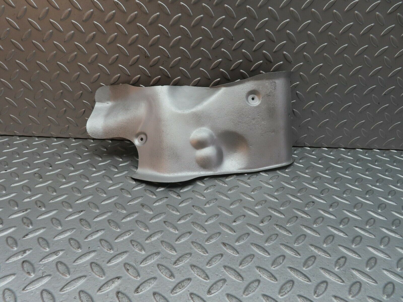 9570 Mercedes-Benz C123 280CE Coupe Exhaust Heat Shield