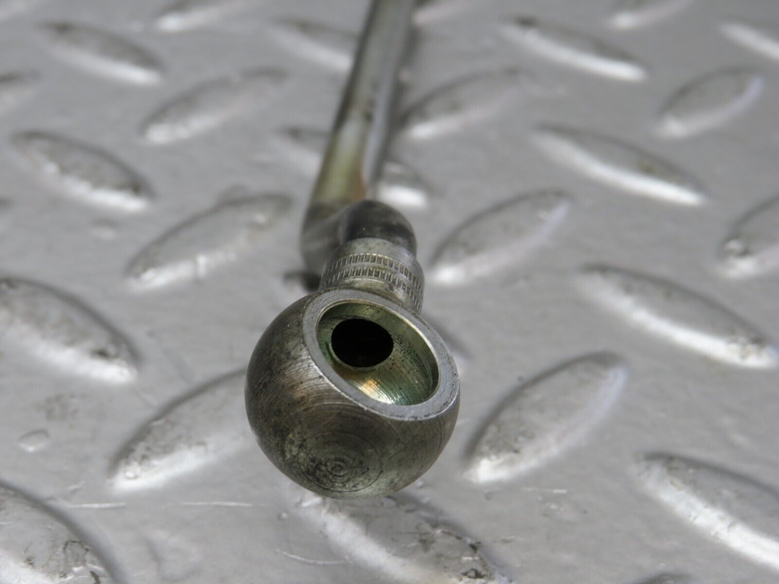 26650 Mercedes-Benz C124 220CE Coupe Fuel Hose Pipe