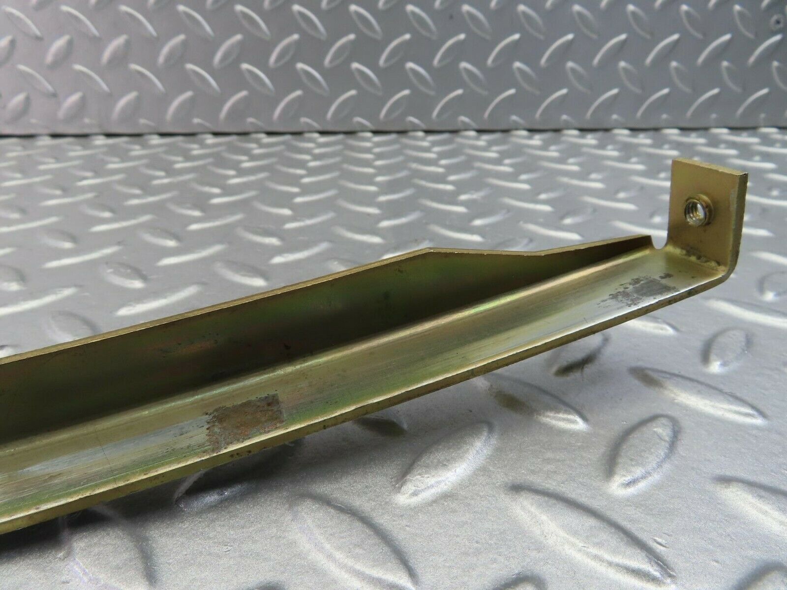 10565 Mercedes-Benz W201 190E Rear Left Door Window Channel