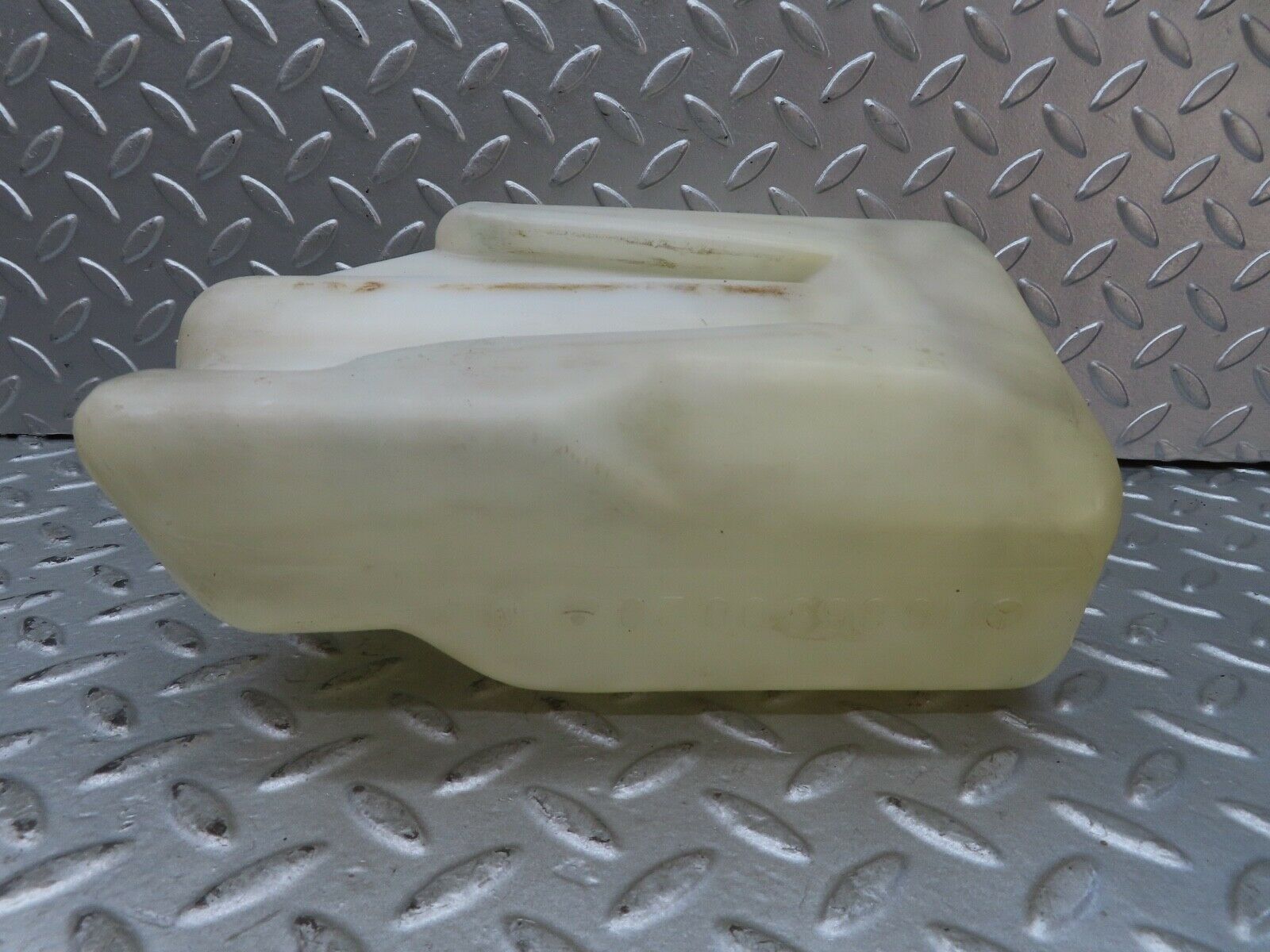 17613 Mercedes-Benz W116 450SEL Windscreen Washer Fluid Reservoir Tank