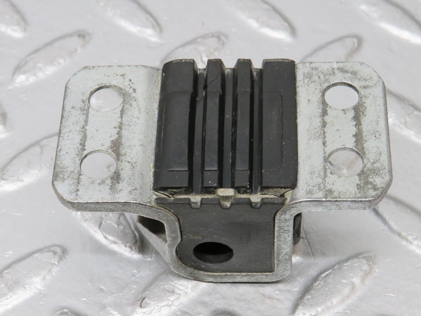 34424 Mercedes-Benz C126 380SEC Coupe Door Lock Latch Right Side