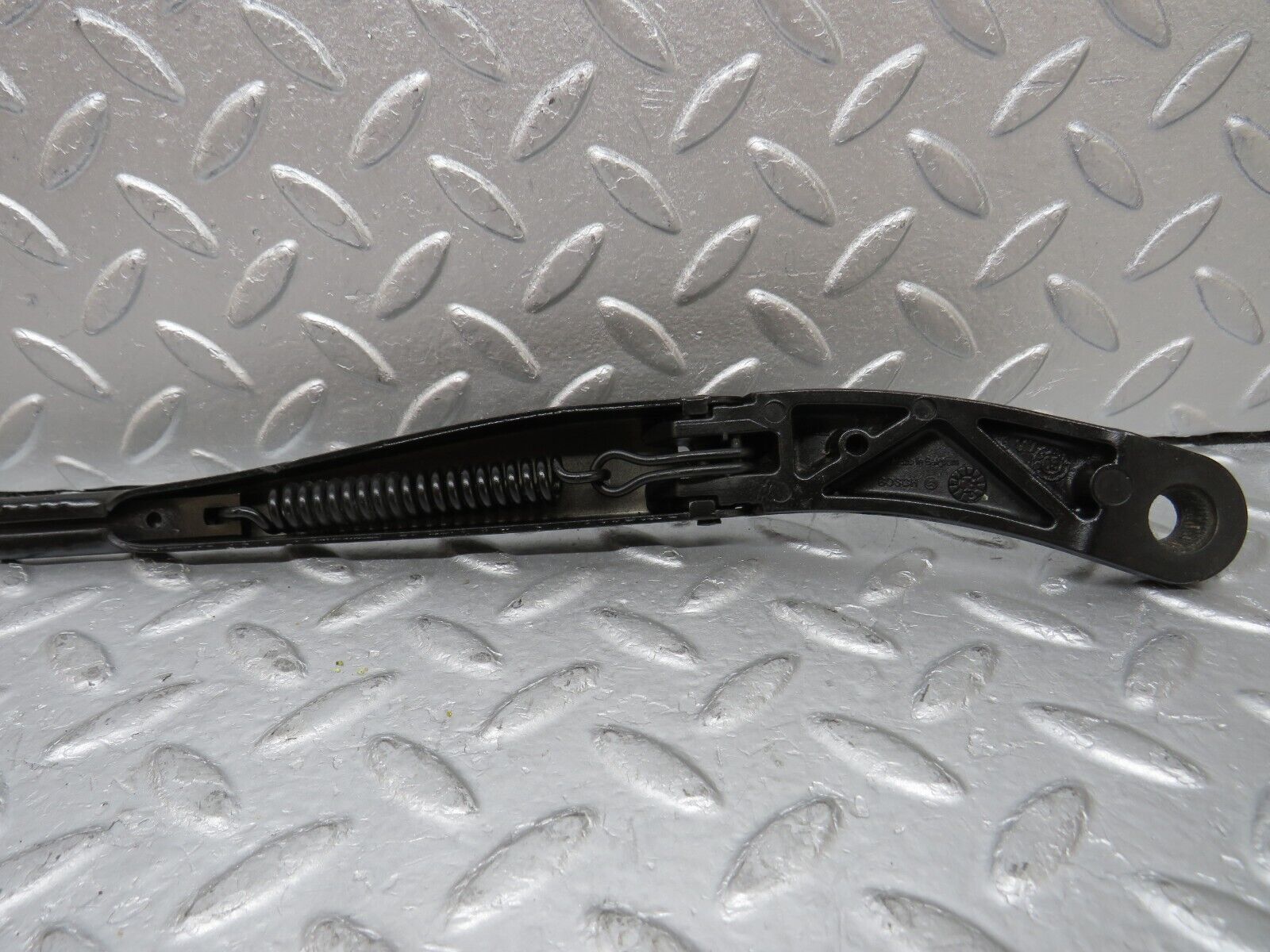 35265 Mercedes-Benz W221 Front Windscreen Wiper Arm Bosch
