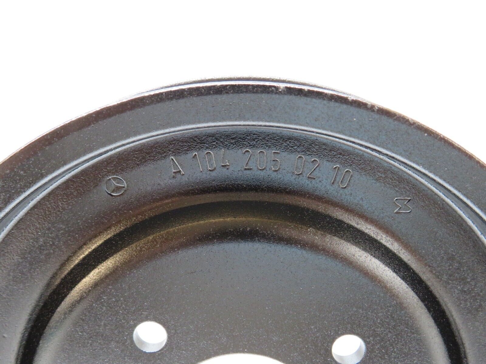 25914 Mercedes-Benz W124 280E Engine Cooling Fan Pulley 1042050210