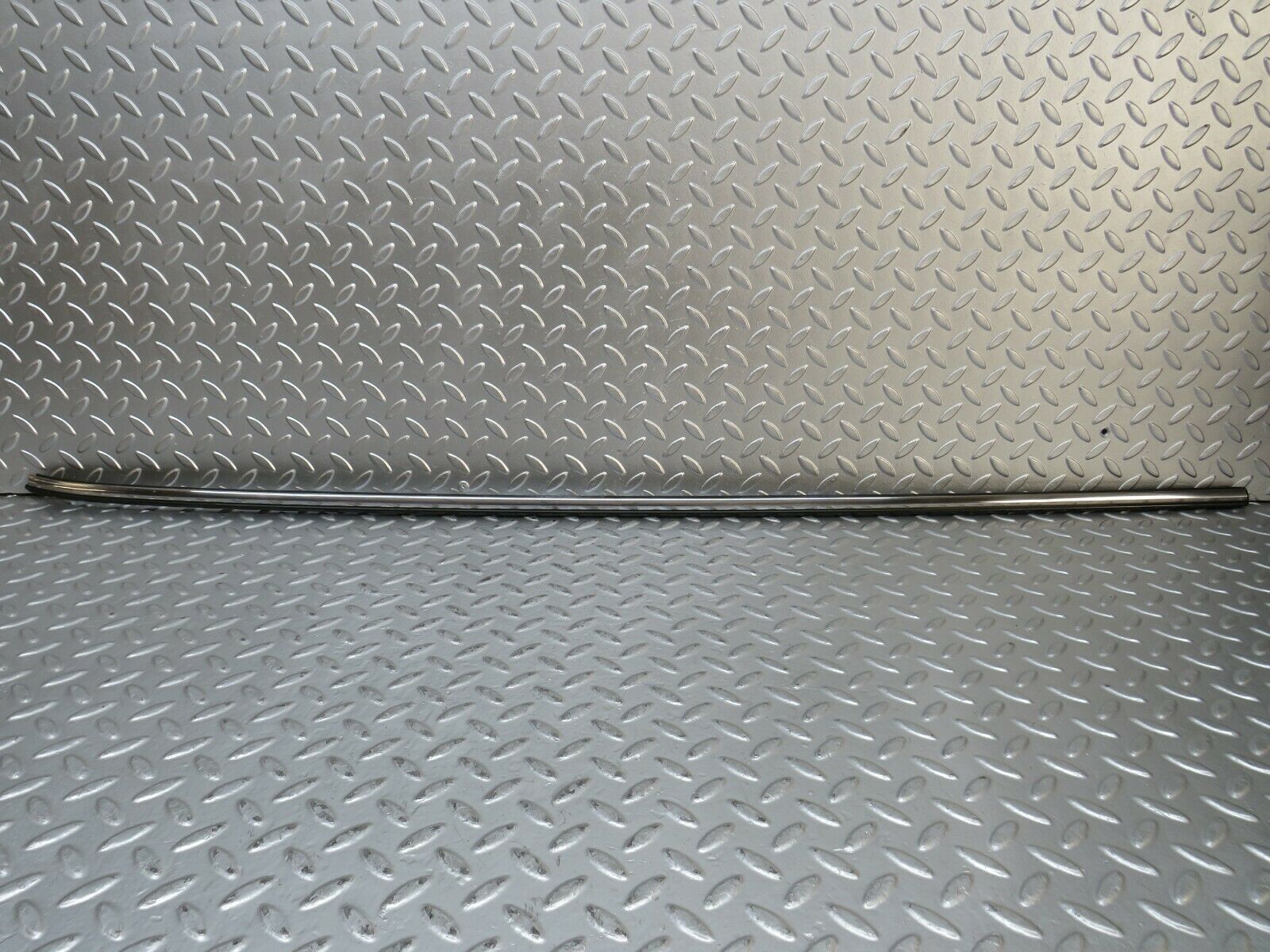 23641 Mercedes-Benz W114 280E Rear Right Fender Wing Centre Moulding Trim
