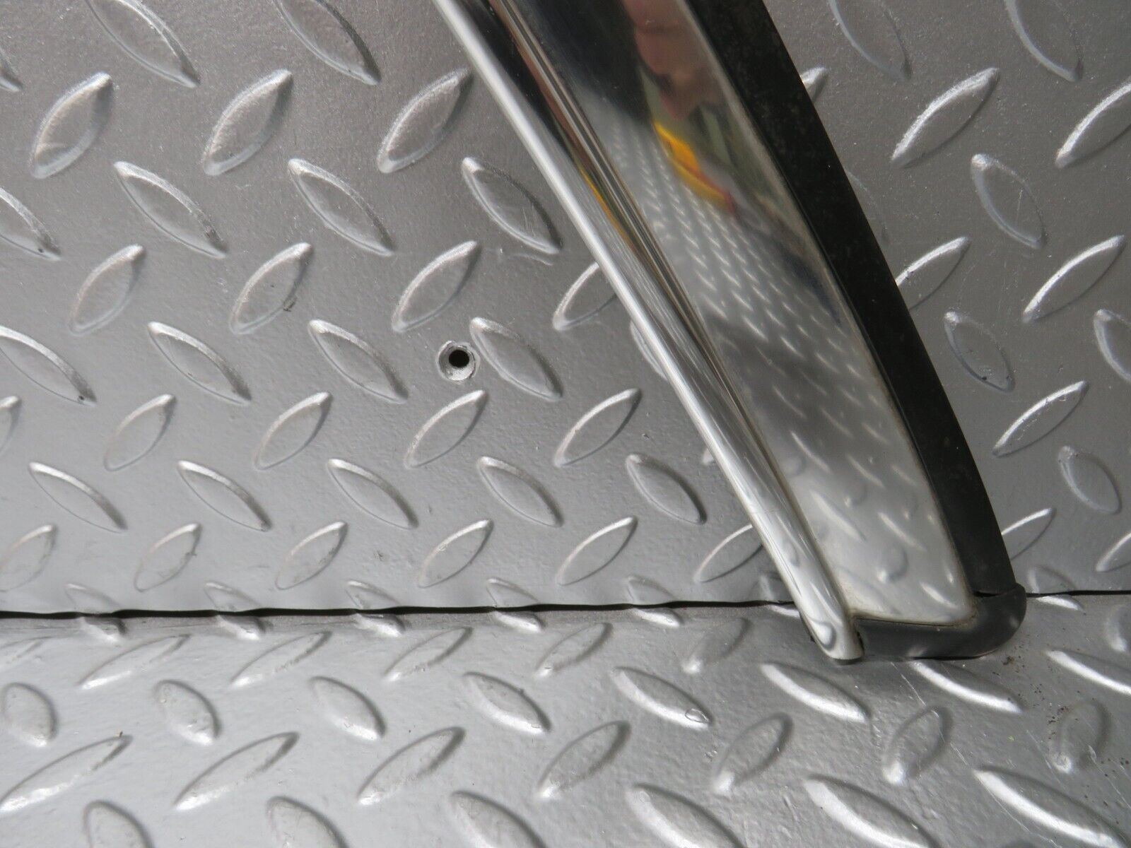 28462 Mercedes-Benz S123 240D Wagon Roof Chrome Trim Left Side