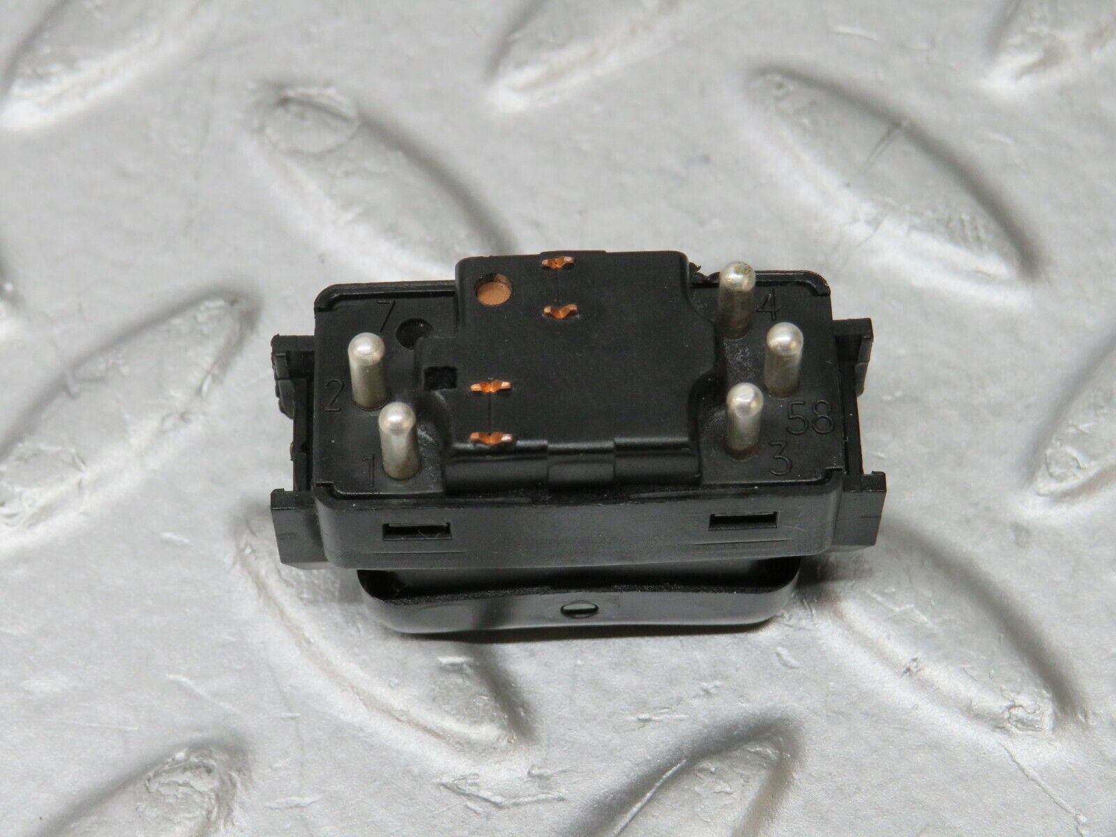 36126 Mercedes-Benz W126 420SE Electric Window Switch Left 1248204610