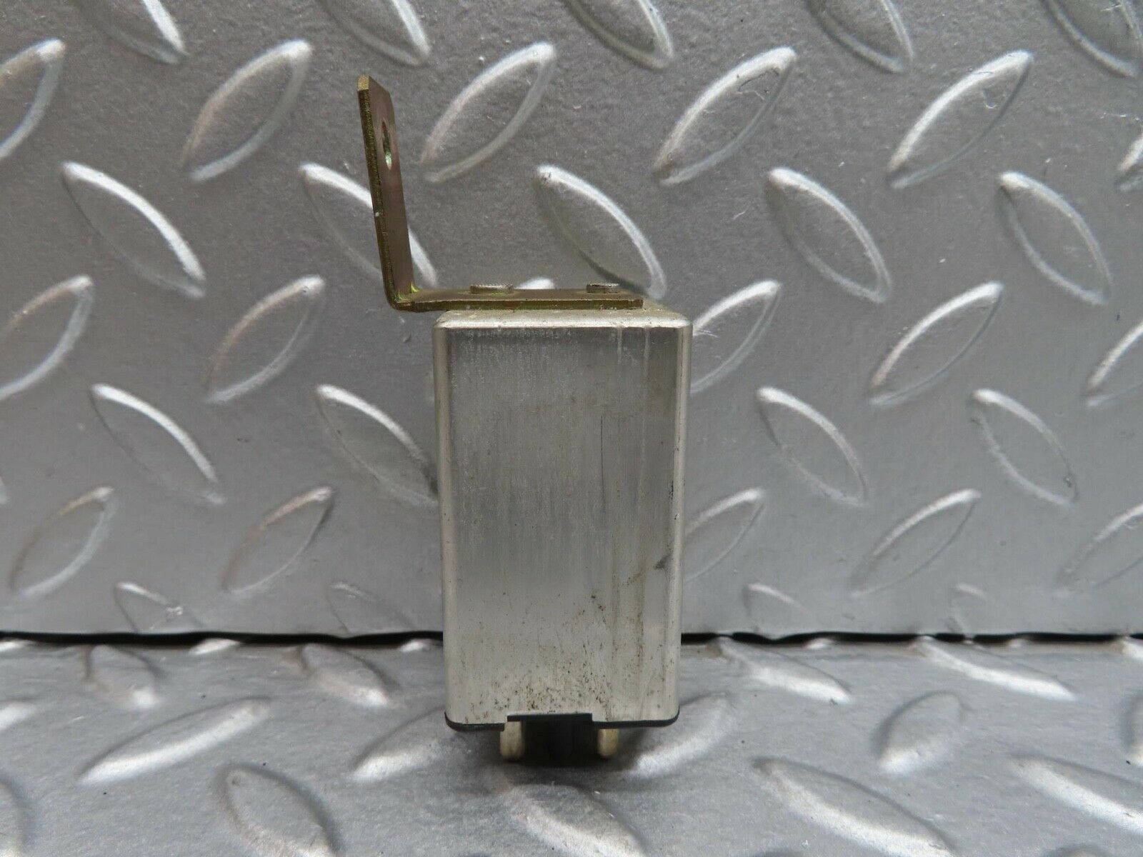 14408 Mercedes-Benz W116 350SE Heated Window Relay 1078200110