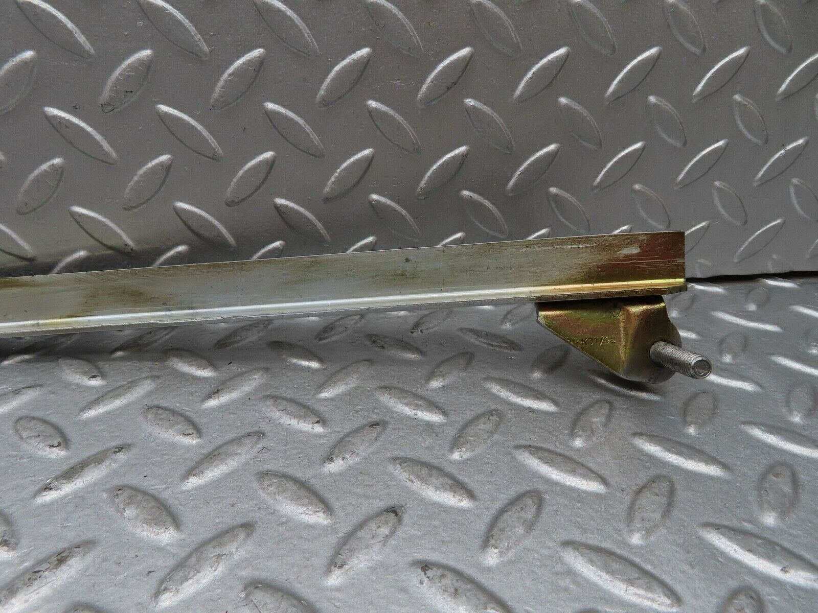 17160 Mercedes-Benz R129 300SL Coupe Left Door Rear Window Channel