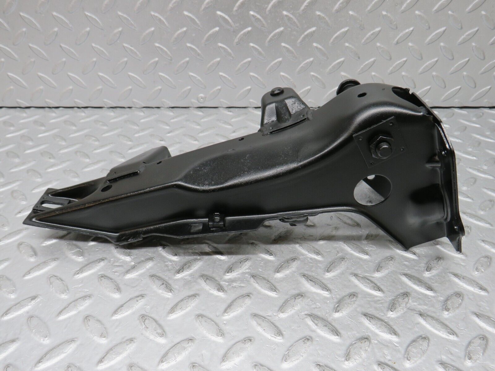 35911 Mercedes-Benz W108 Brake Pedal Bracket