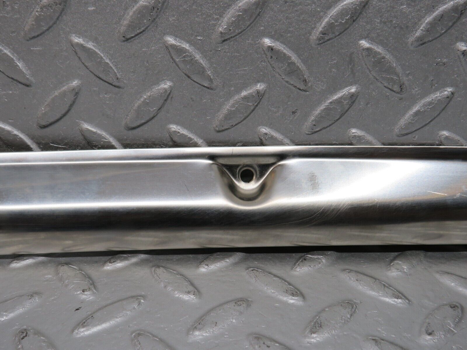 38593 Mercedes-Benz R129 280SL Coupe Folding Top Chrome Top Cover Trim Right