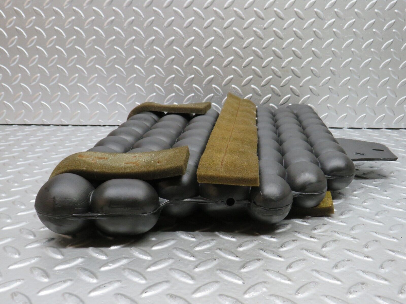 28028 Mercedes-Benz W123 280E Vacuum Reservoir 1238000519