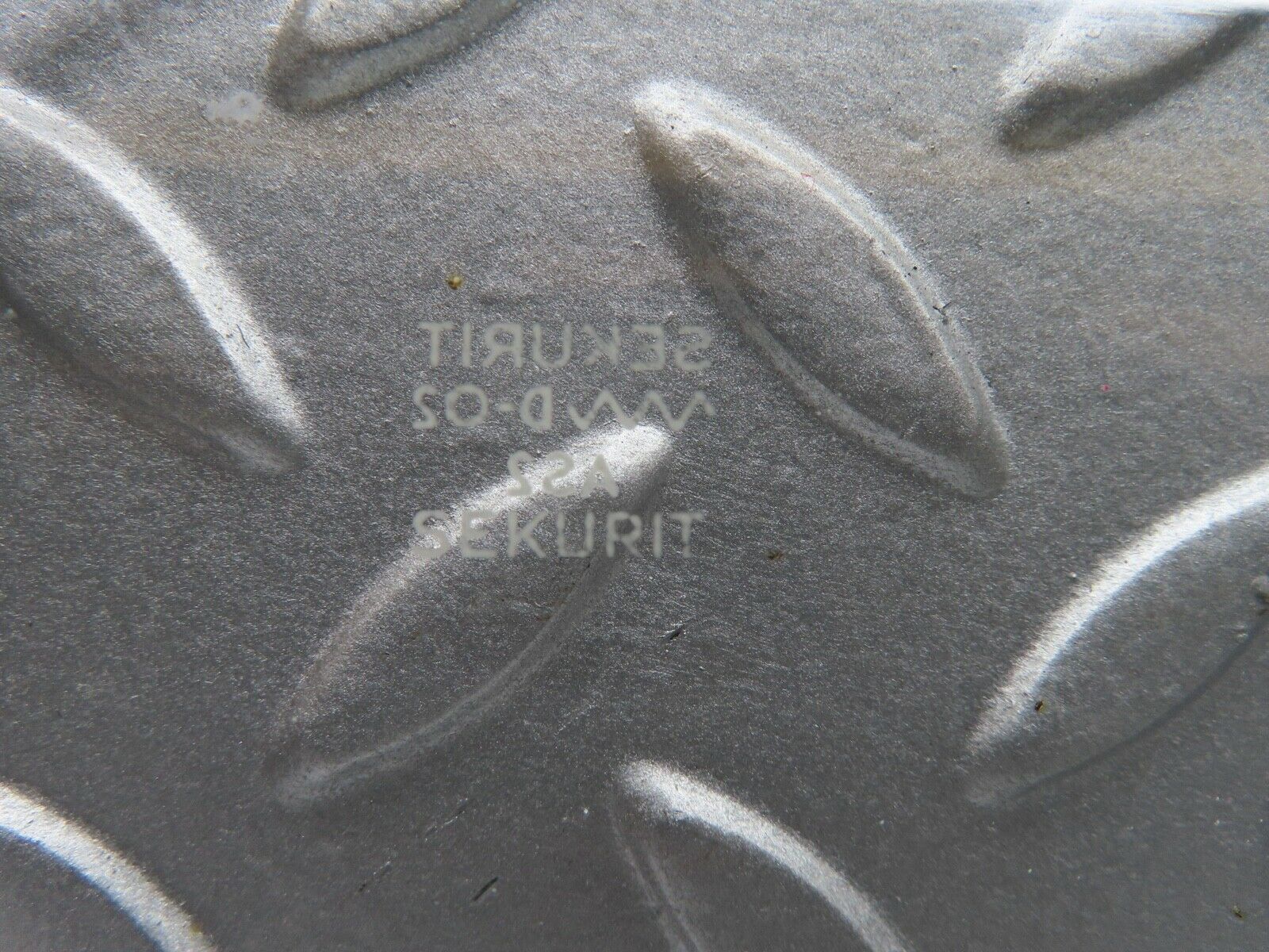 19020 Mercedes-Benz W120 W121 Ponton Rear Left Door Window Glass