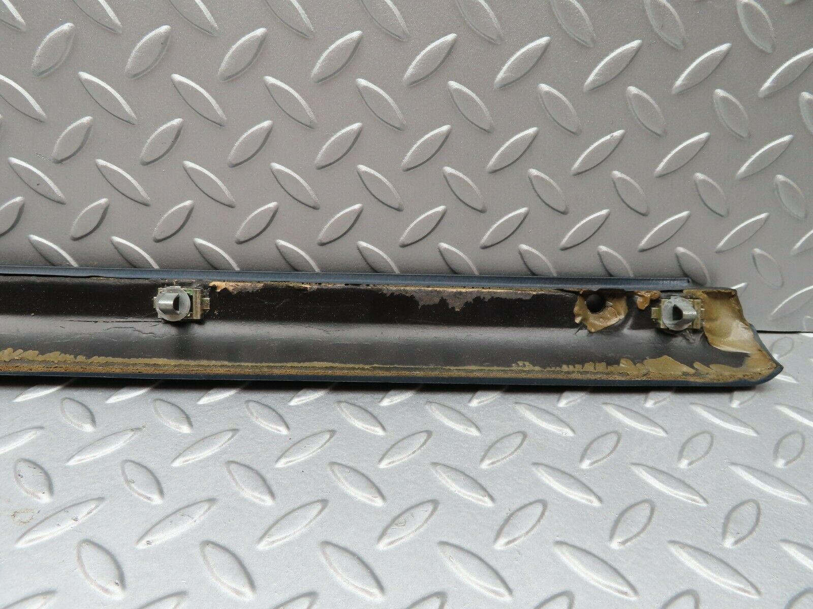 3431 Mercedes-Benz W115 220D Front Left Upper Door Panel Blue