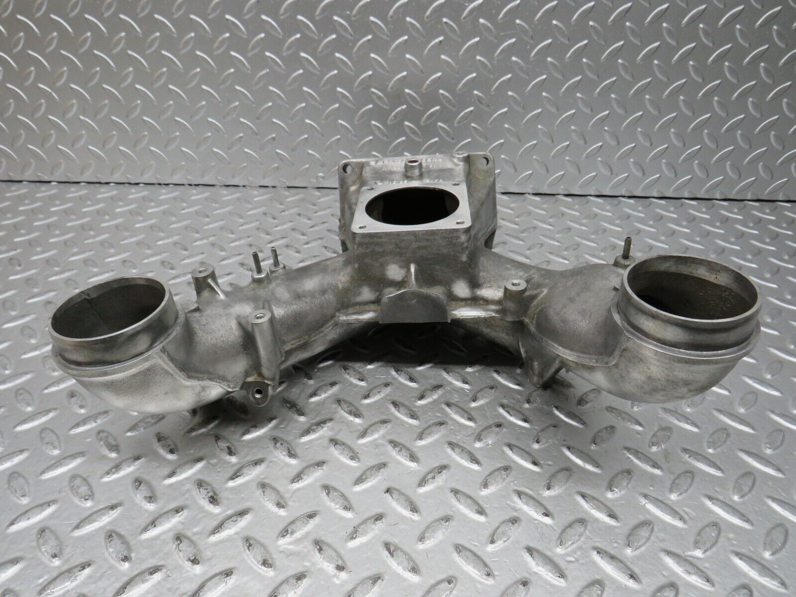 28953 Mercedes-Benz C124 320CE Coupe Air Intake Manifold 1641414801 156510/2172