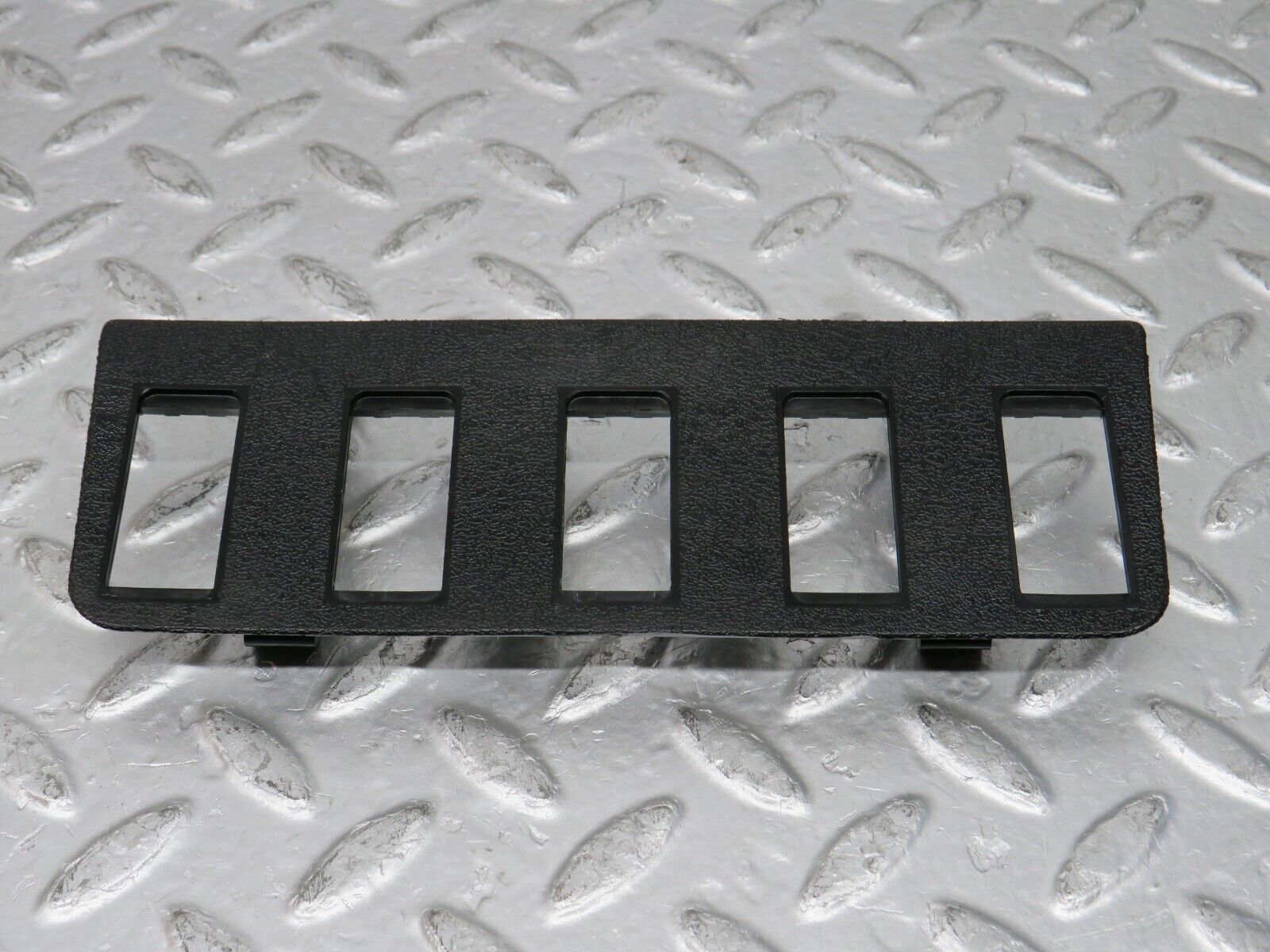 29698 Mercedes-Benz W123 230E Centre Console Switch Holder Trim 1236833108