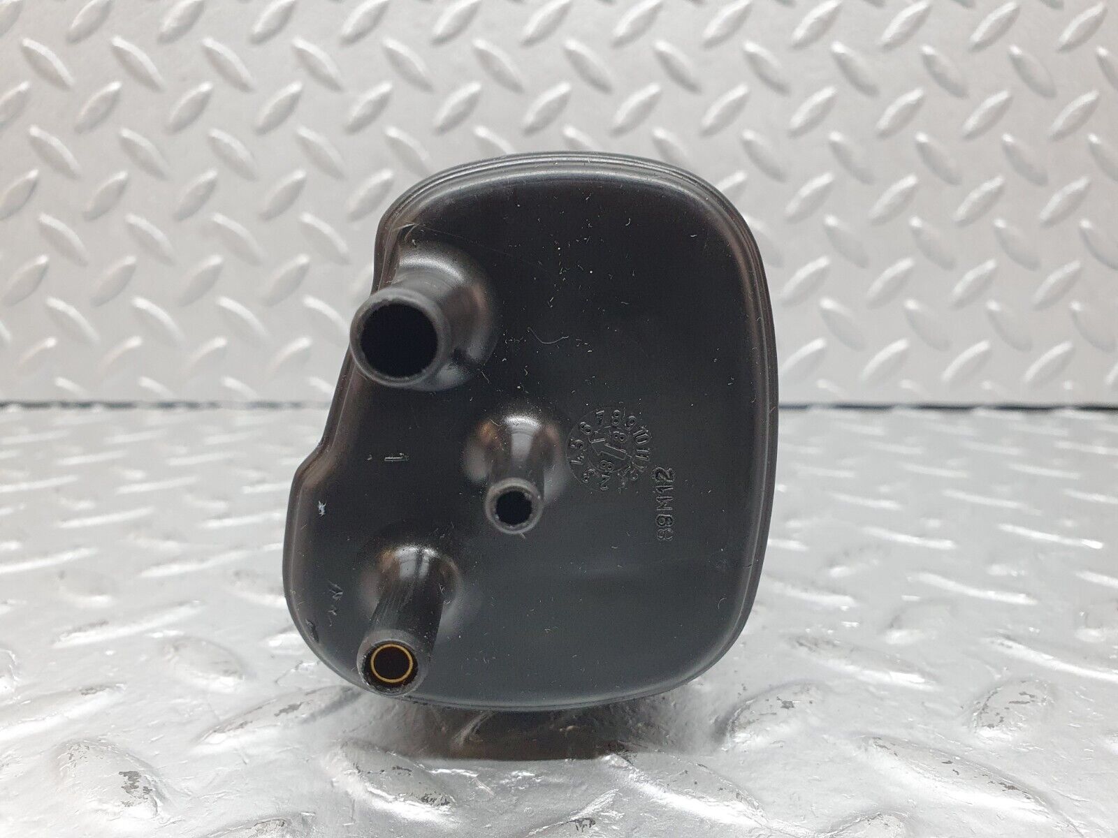 41090 Mercedes-Benz W126 300SE Charcoal Filter 1294700159