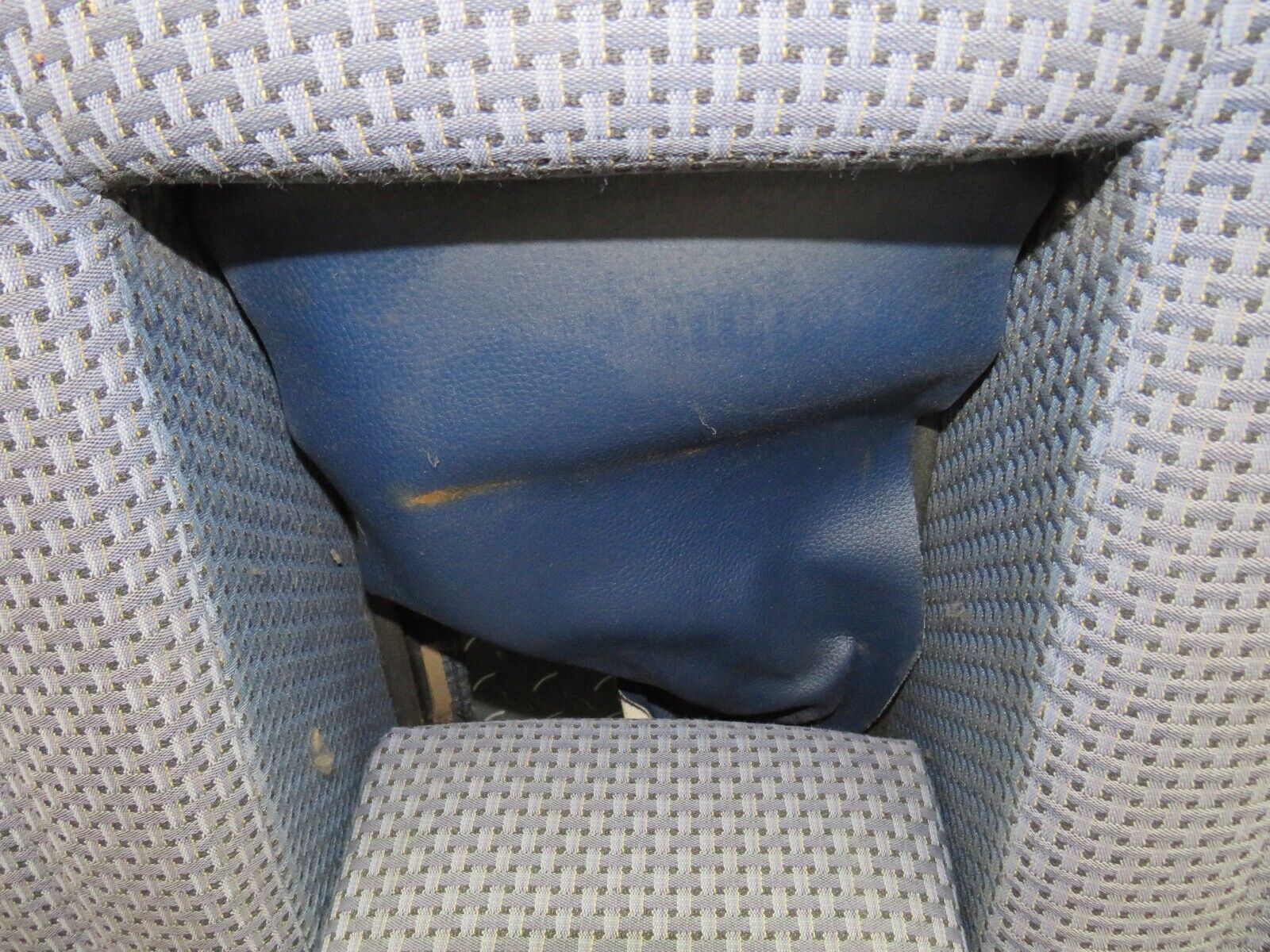 31148 Mercedes-Benz W123 200D Rear Seat Blue 1239200050 1239200016