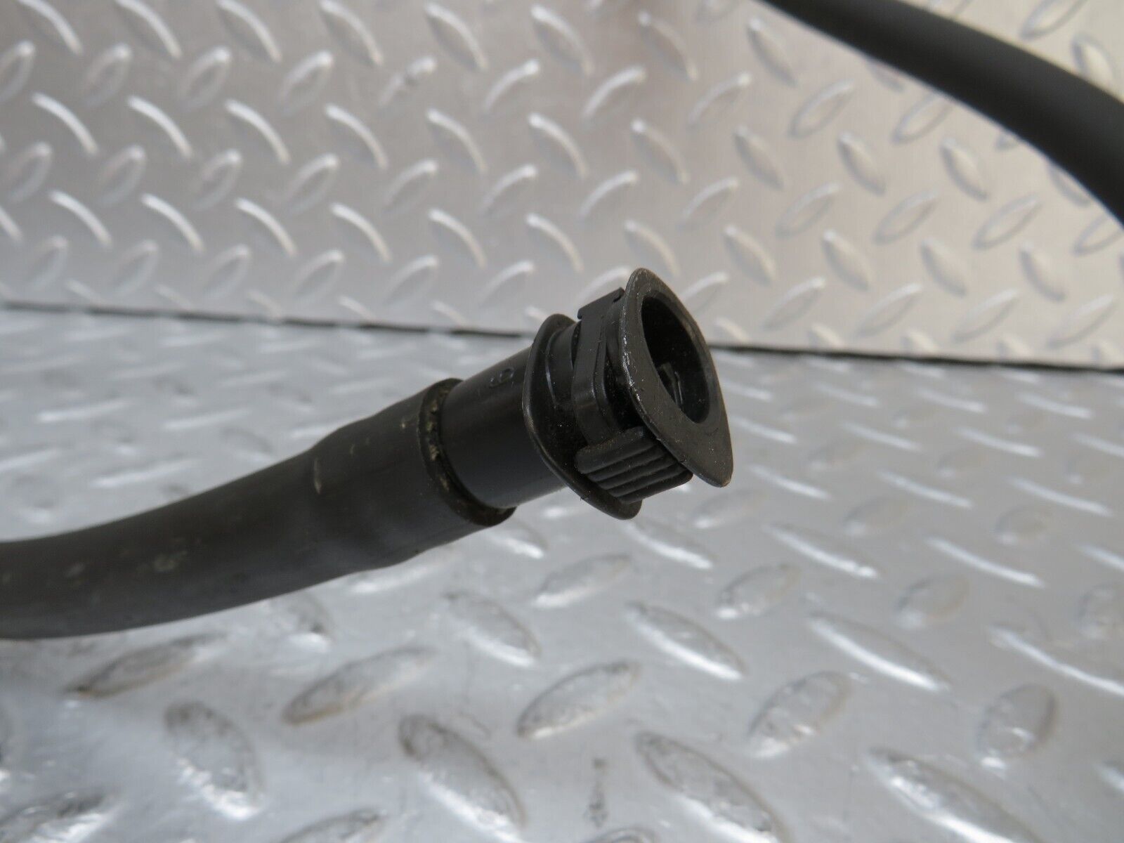 35053 Mercedes-Benz W210 320E Headlight Washer Hose Pipe