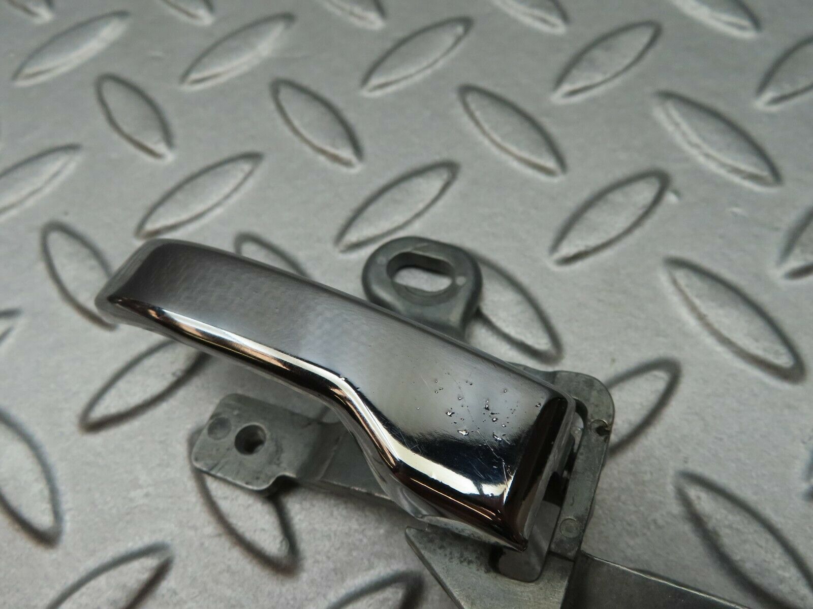 4530 Mercedes-Benz W123 230E Left Interior Door Handle 1237600161