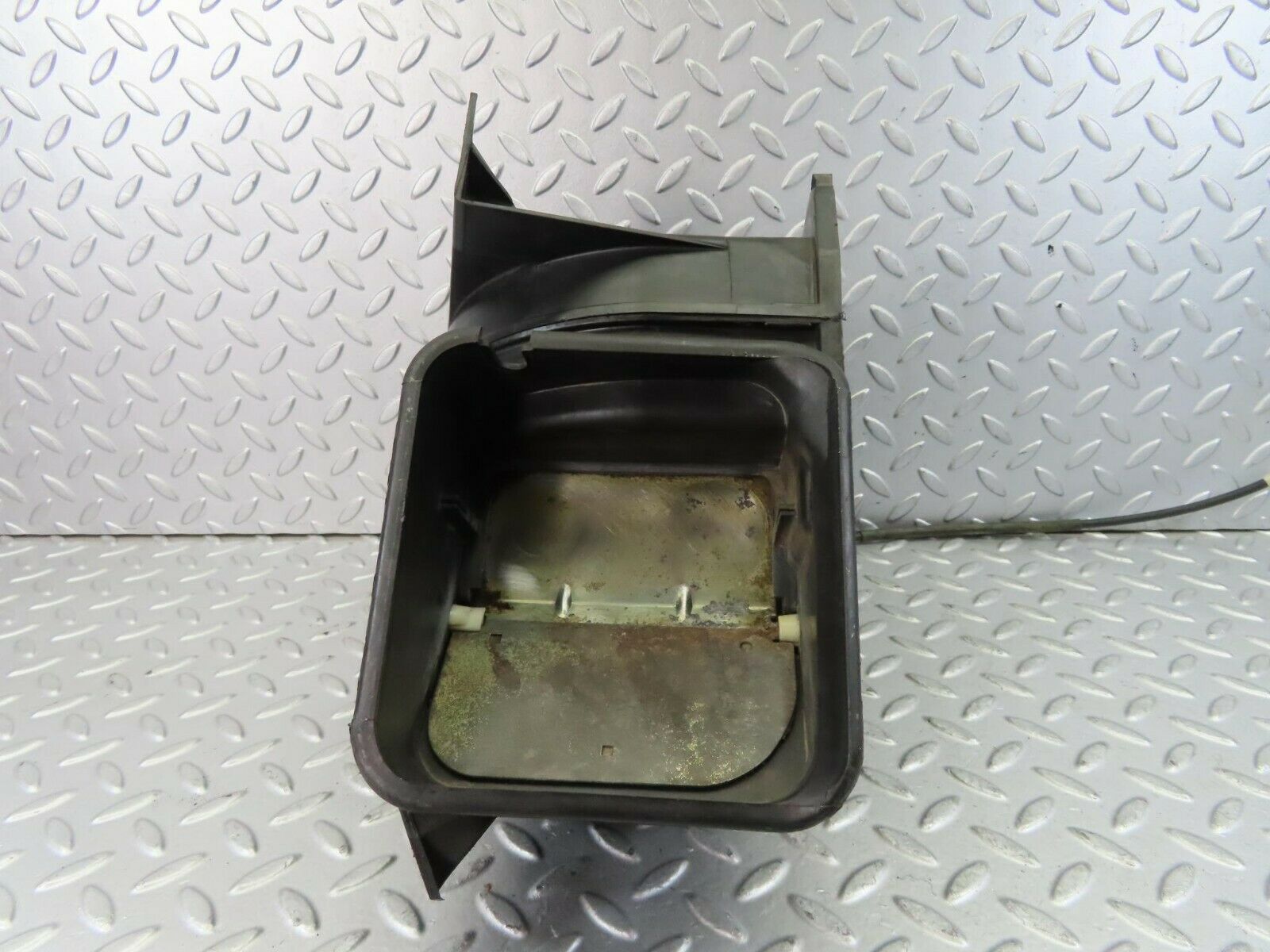 9765 Mercedes-Benz C123 280CE Coupe Heater Blower Housing 0130062800