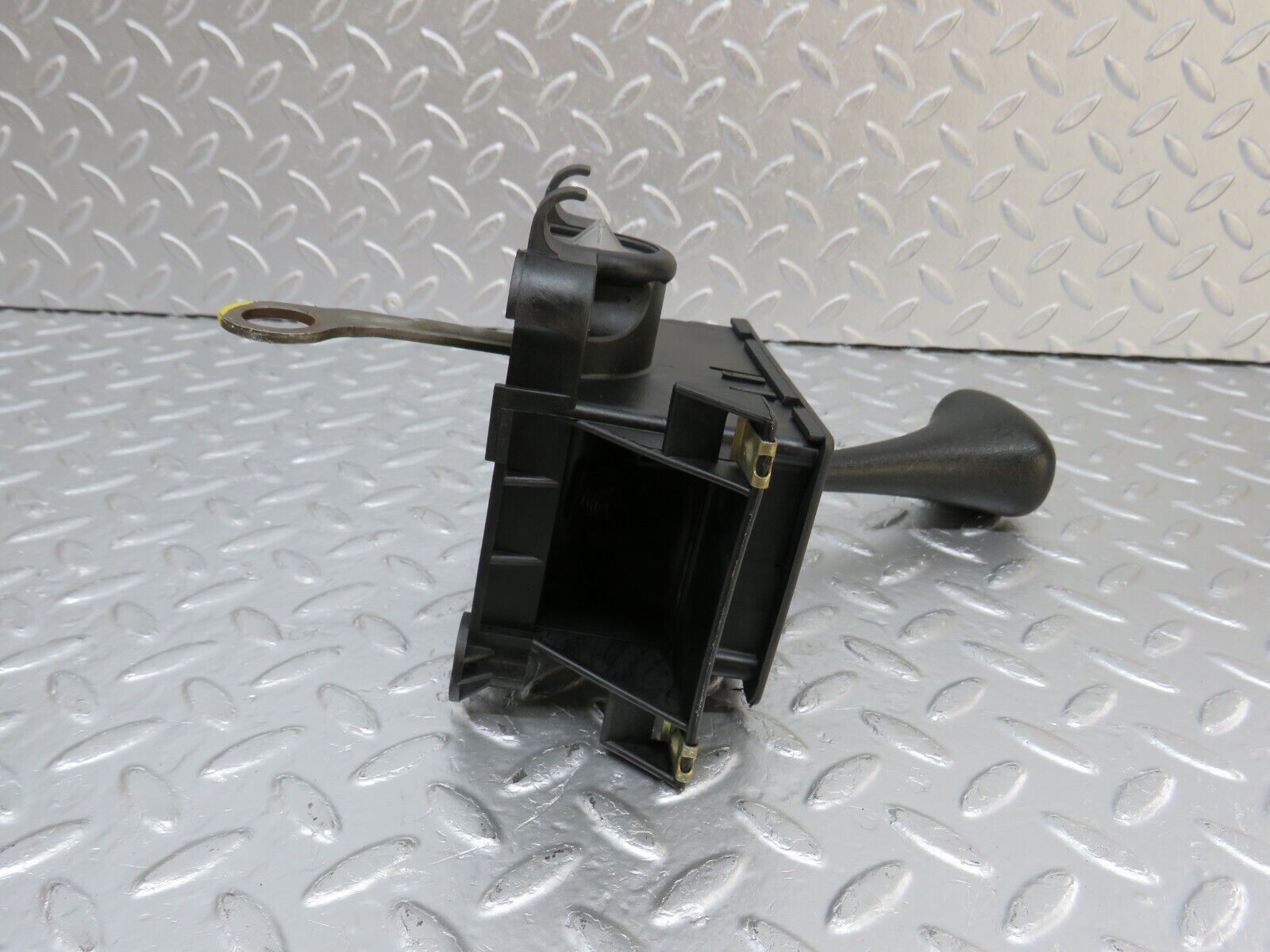 34161 Mercedes-Benz W124 260E Automatic Gear Shift Selector 2012670905