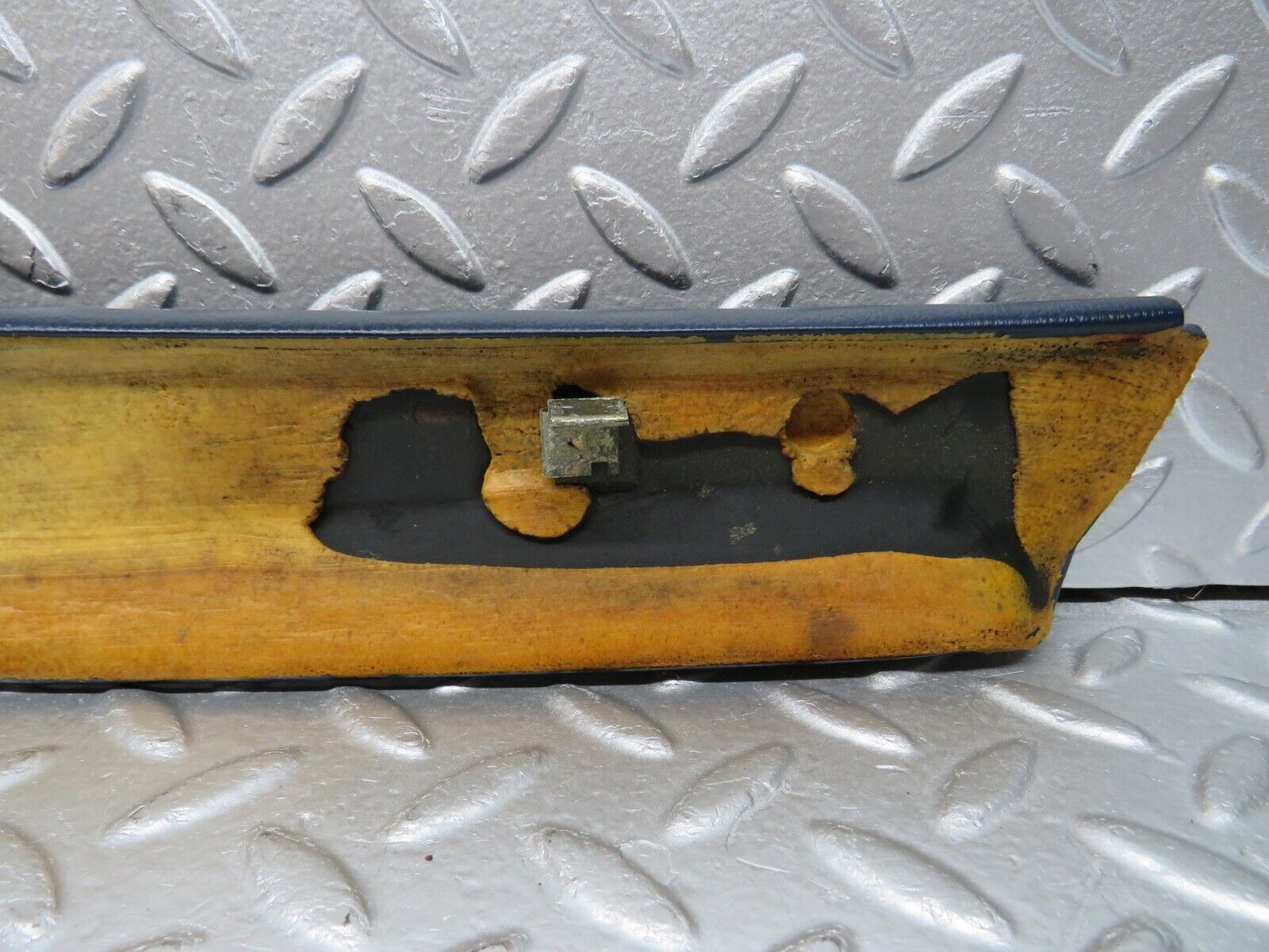 30981 Mercedes-Benz W123 200D A Pillar Cover Trim Right Side Blue