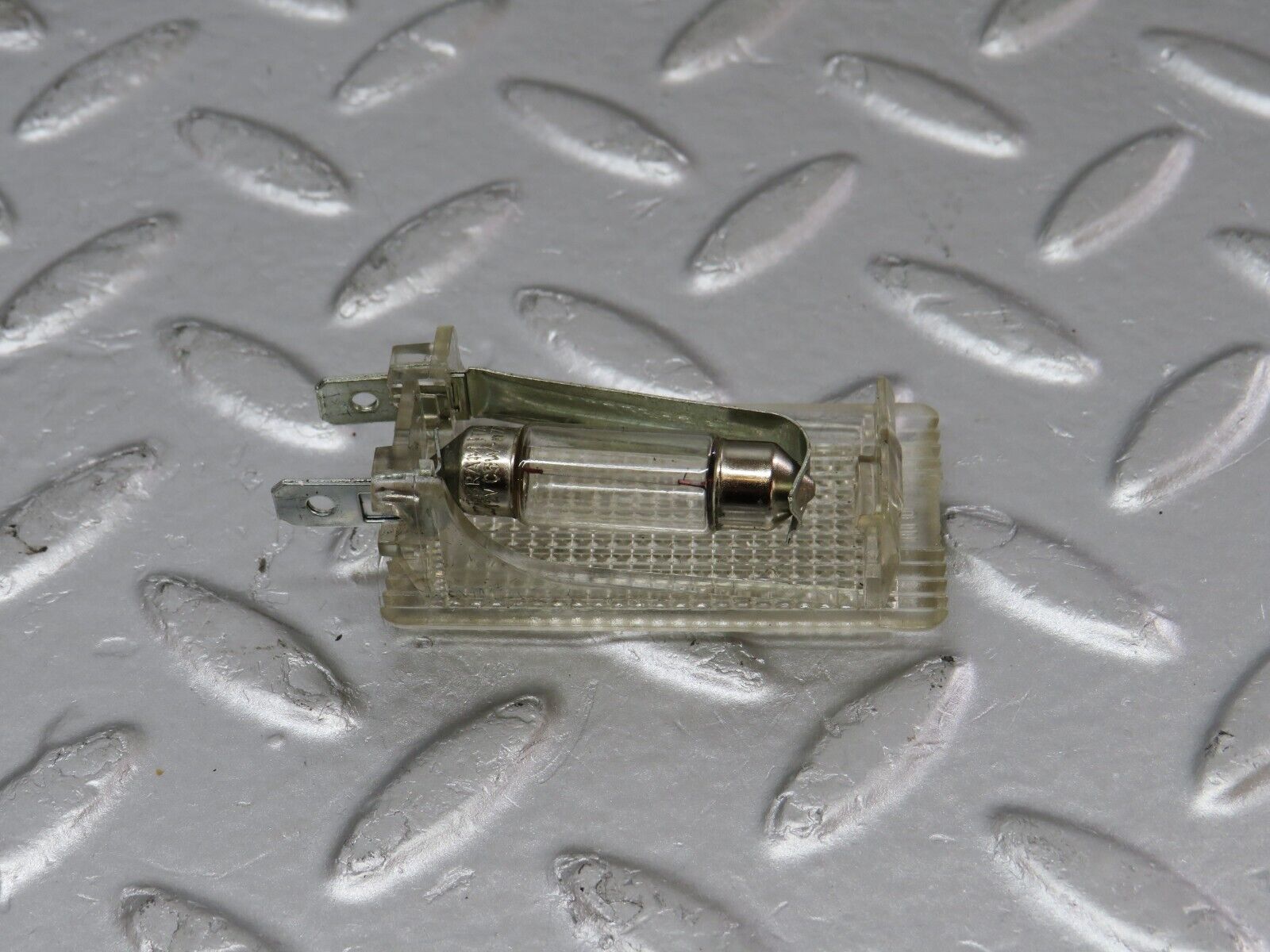 33879 Mercedes-Benz W201 190E 2.0L Glove Box Light