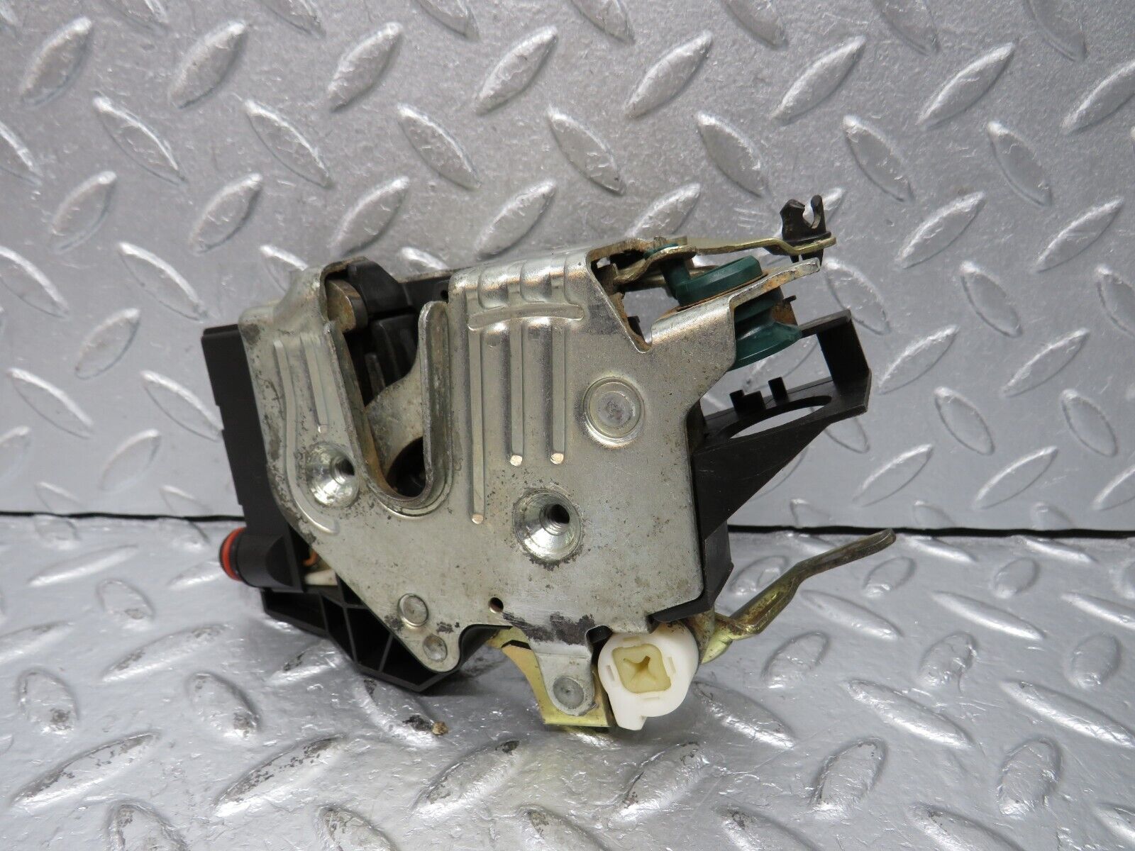 39464 Mercedes-Benz R129 320SL Coupe Right Door Lock Mechanism 1298212651