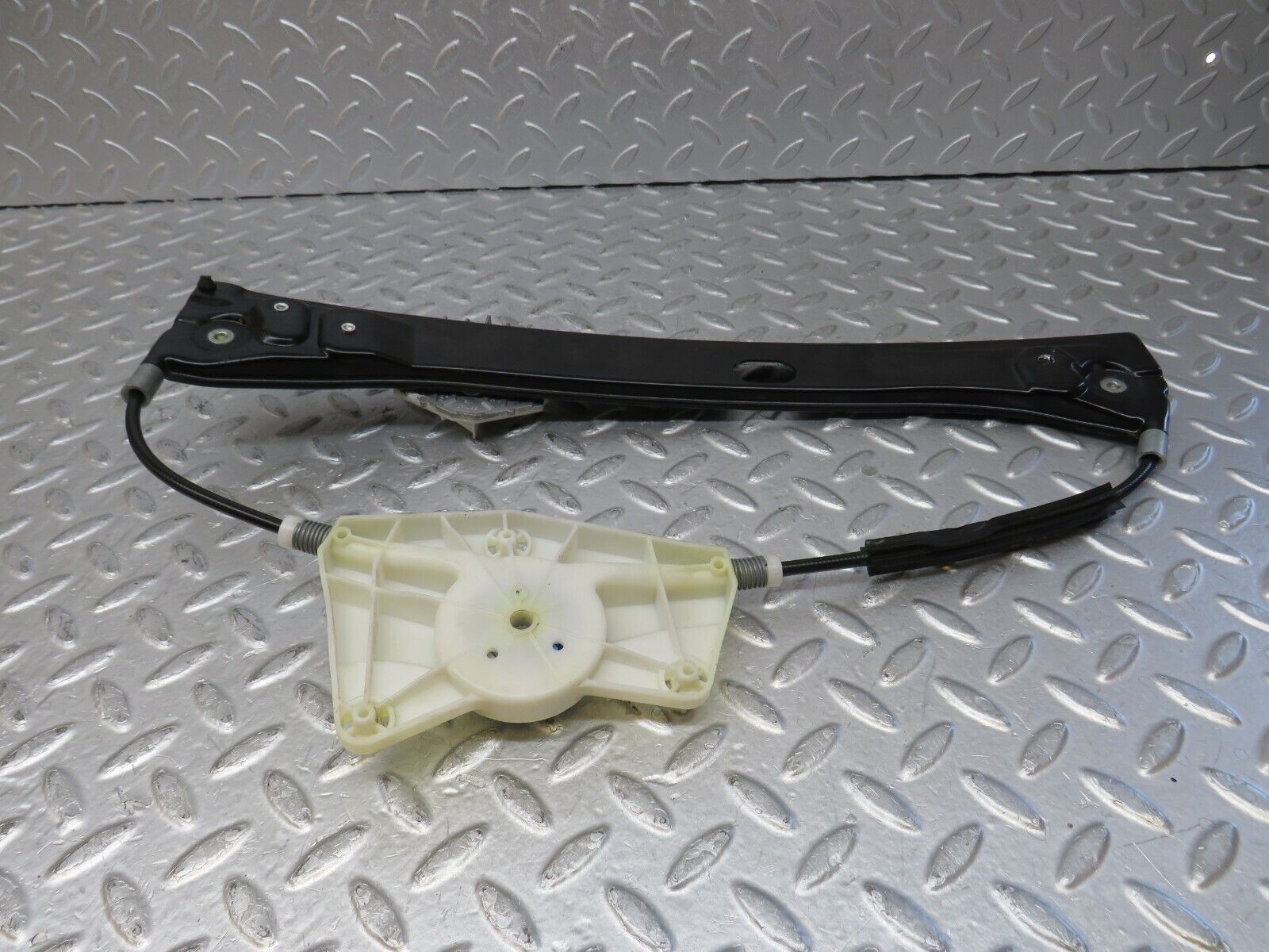 35200 Mercedes-Benz W221 Rear Left Power Window Regulator