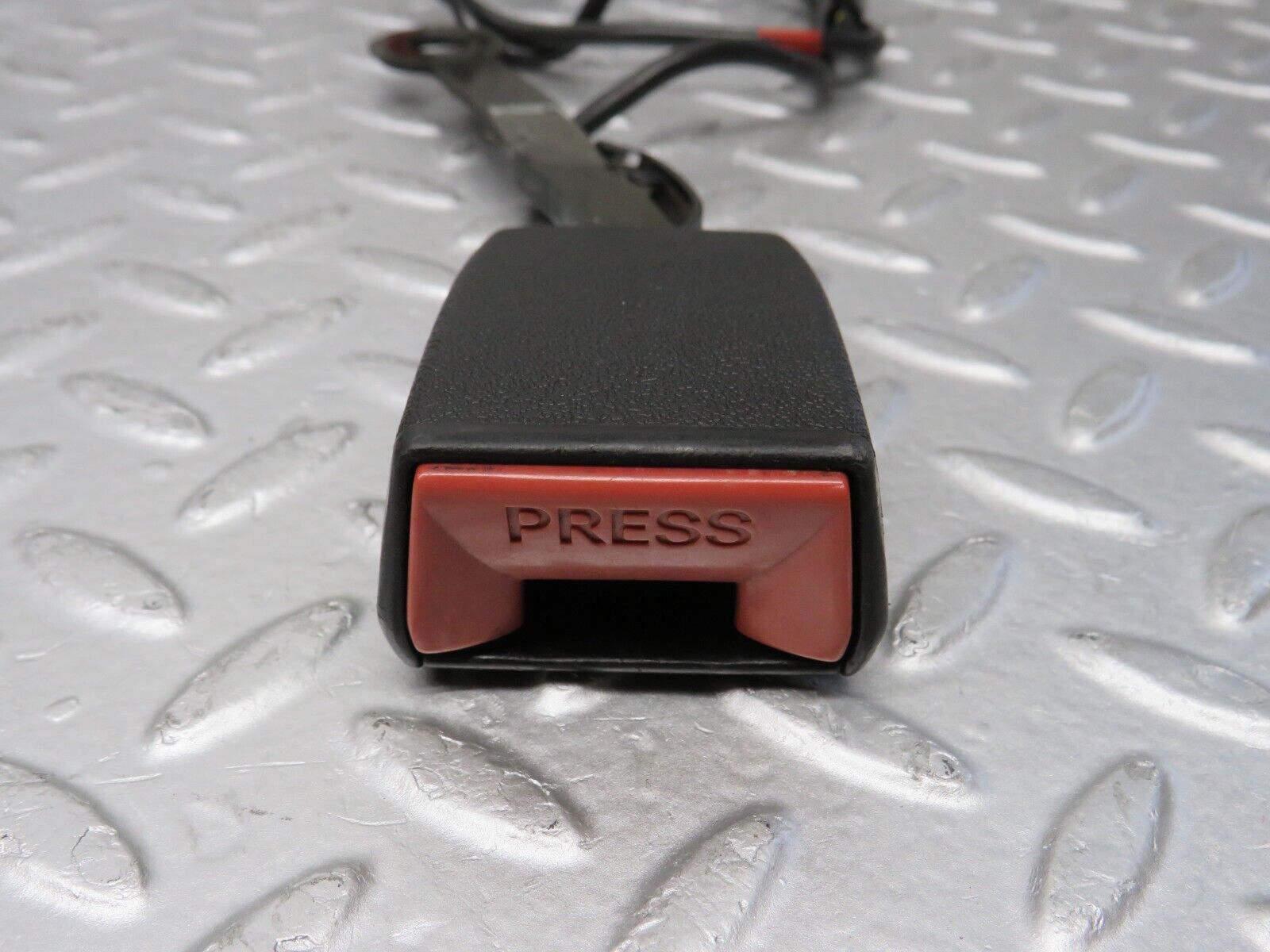 38000 Mercedes-Benz A124 320E Cabriolet Front Right Seat Belt With Buckle 1248606669