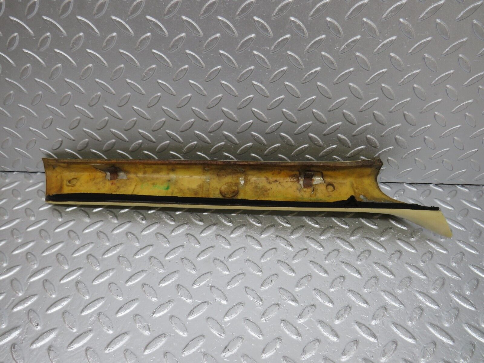 34301 Mercedes-Benz C126 380SEC Coupe A Pillar Cover Left Side Beige