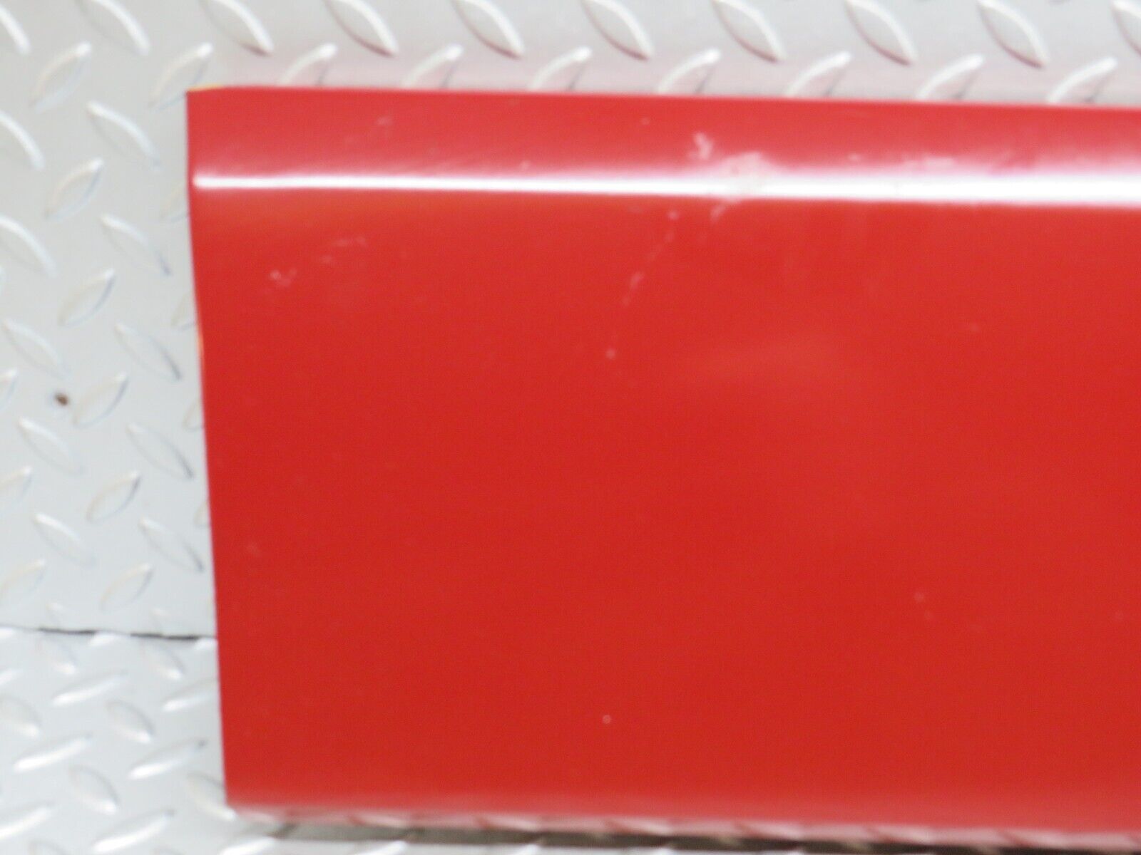 38697 Mercedes-Benz W201 190E 2.6L Front Left Door Moulding Trim 2016905540