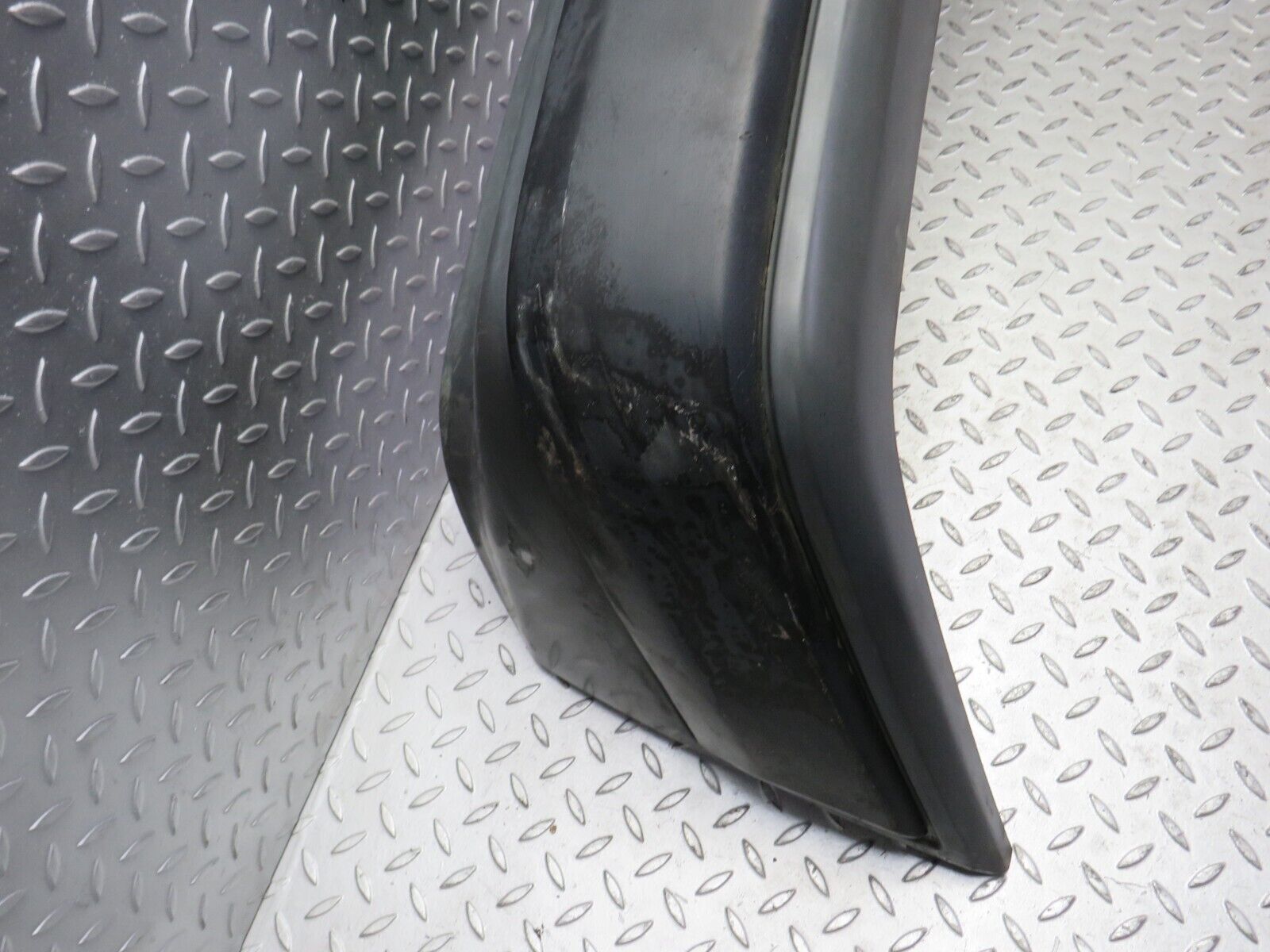 32630 Mercedes-Benz S124 300TE Wagon Front Bumper 1248850825