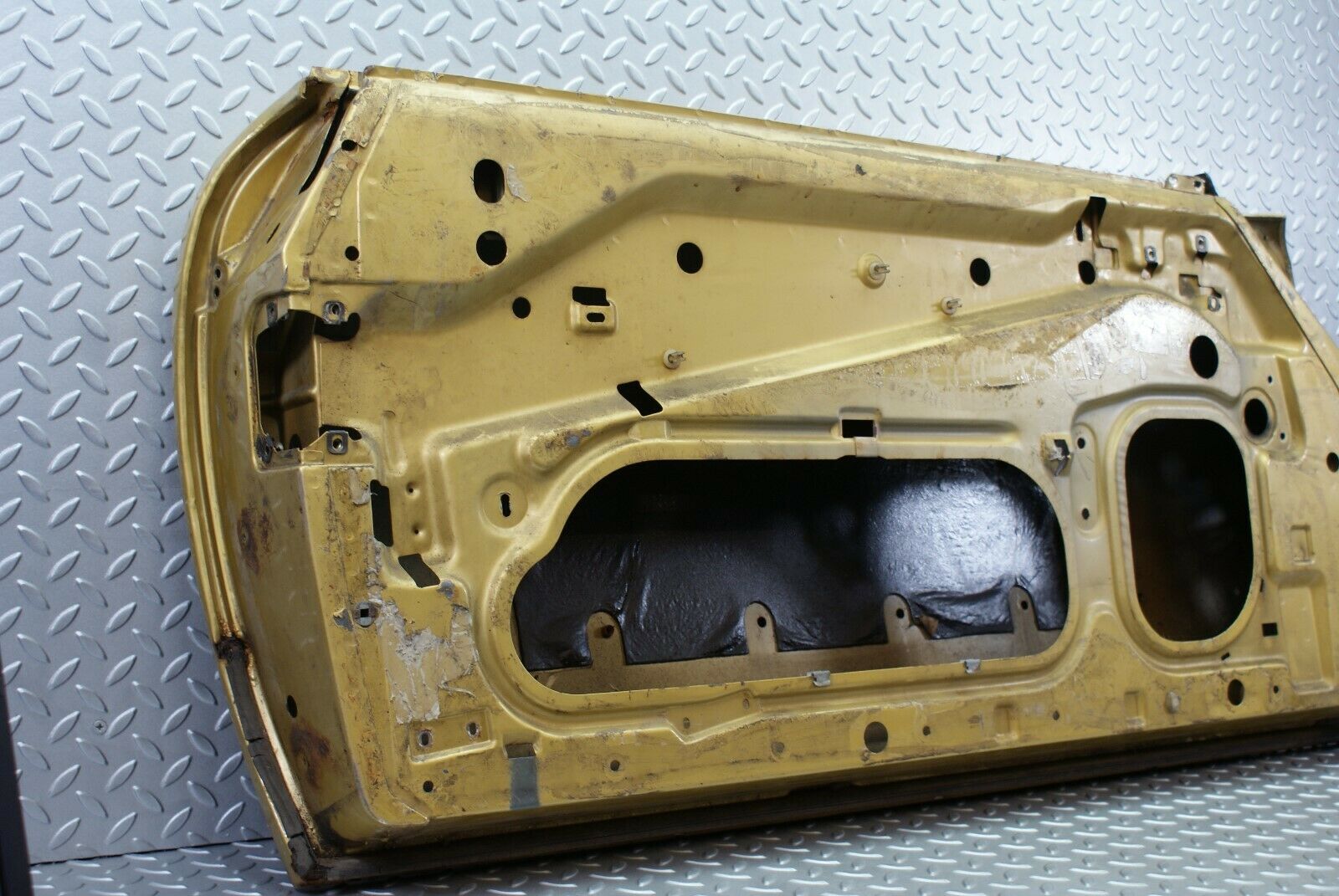 2002 Mercedes-Benz C107 350SLC Coupe Coupe Left Door