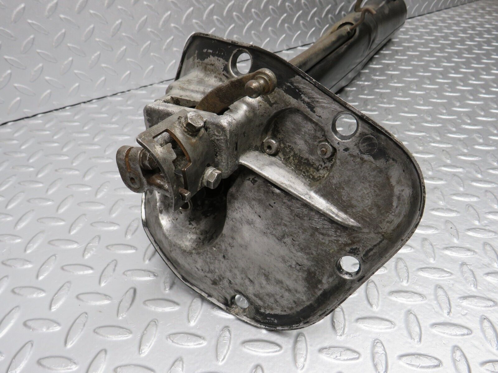 40383 Mercedes-Benz W110 230 Steering Column With Gear Selector 1114622395