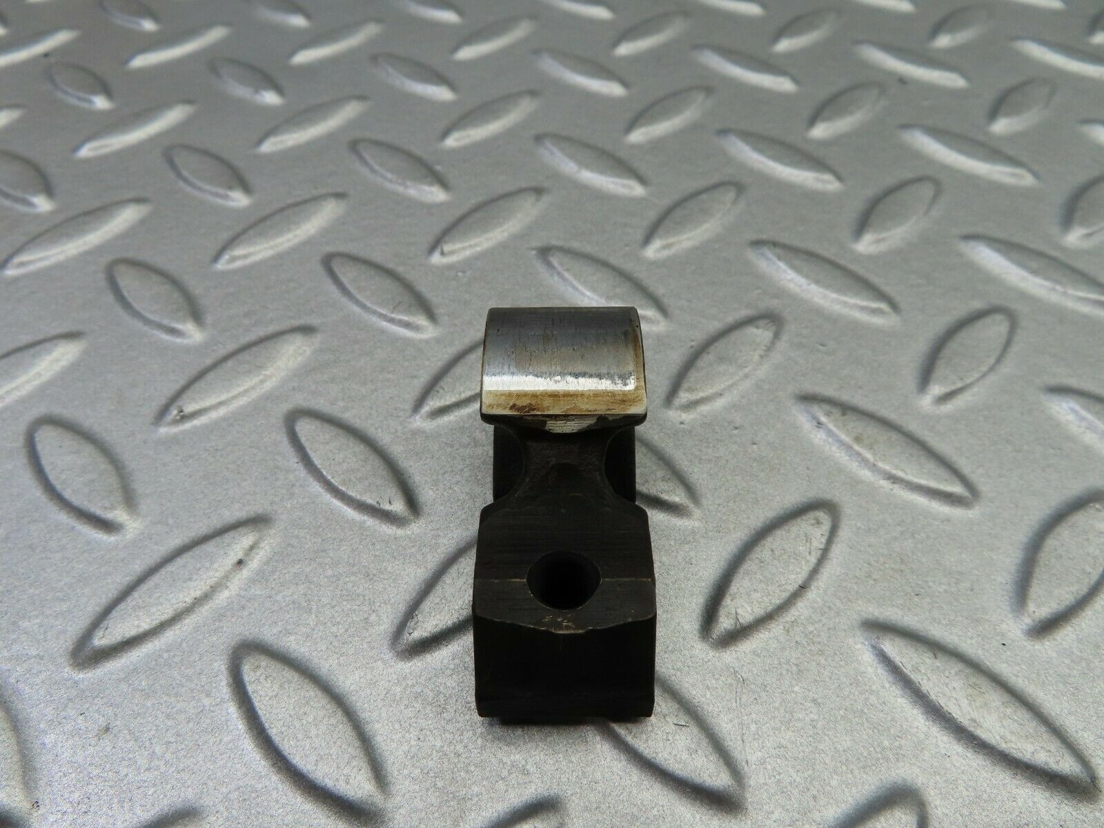 6290 Mercedes-Benz W126 380SE Rocker Arm