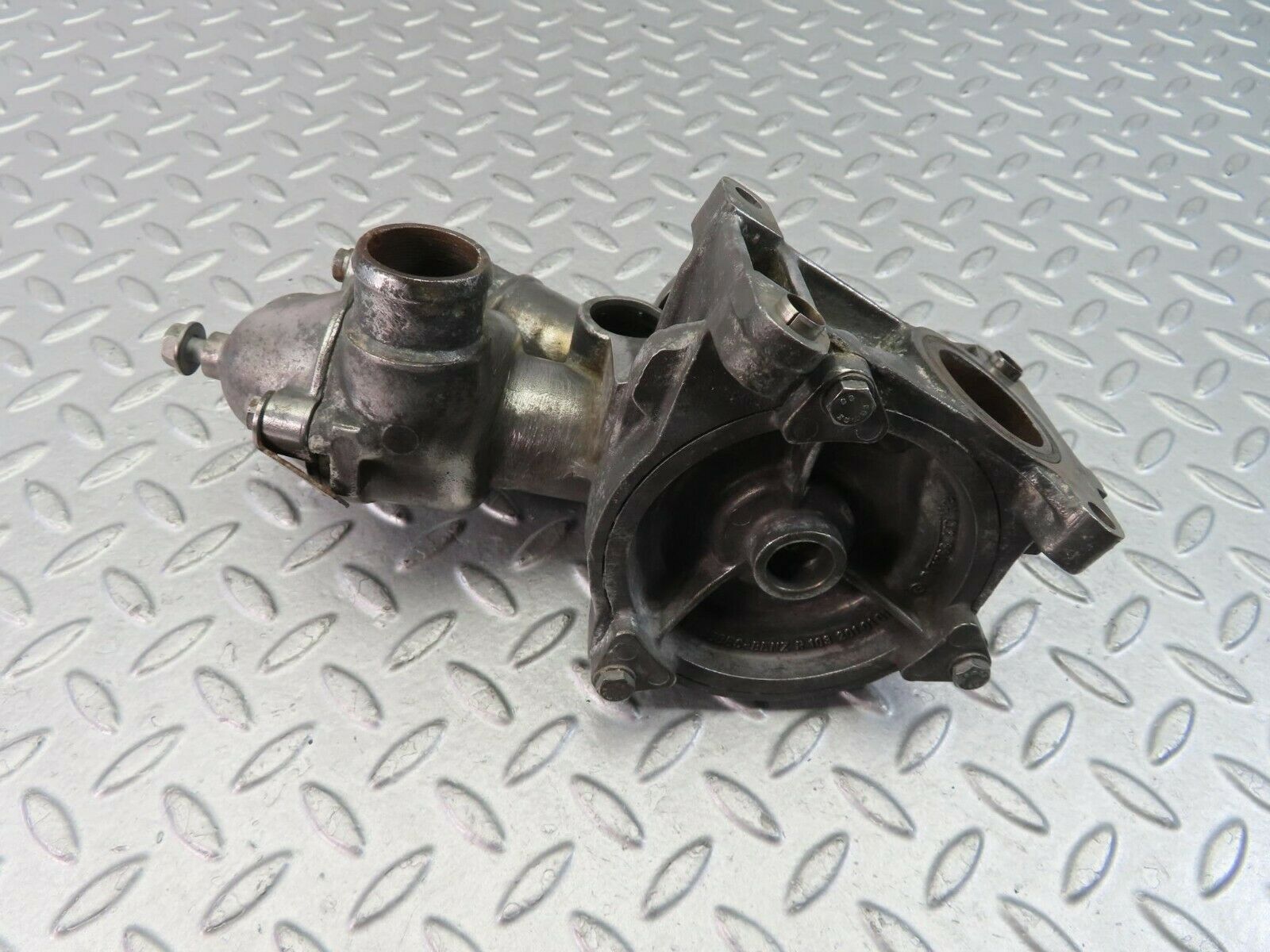 9428 Mercedes-Benz C124 300CE Coupe Water Pump 1032010101