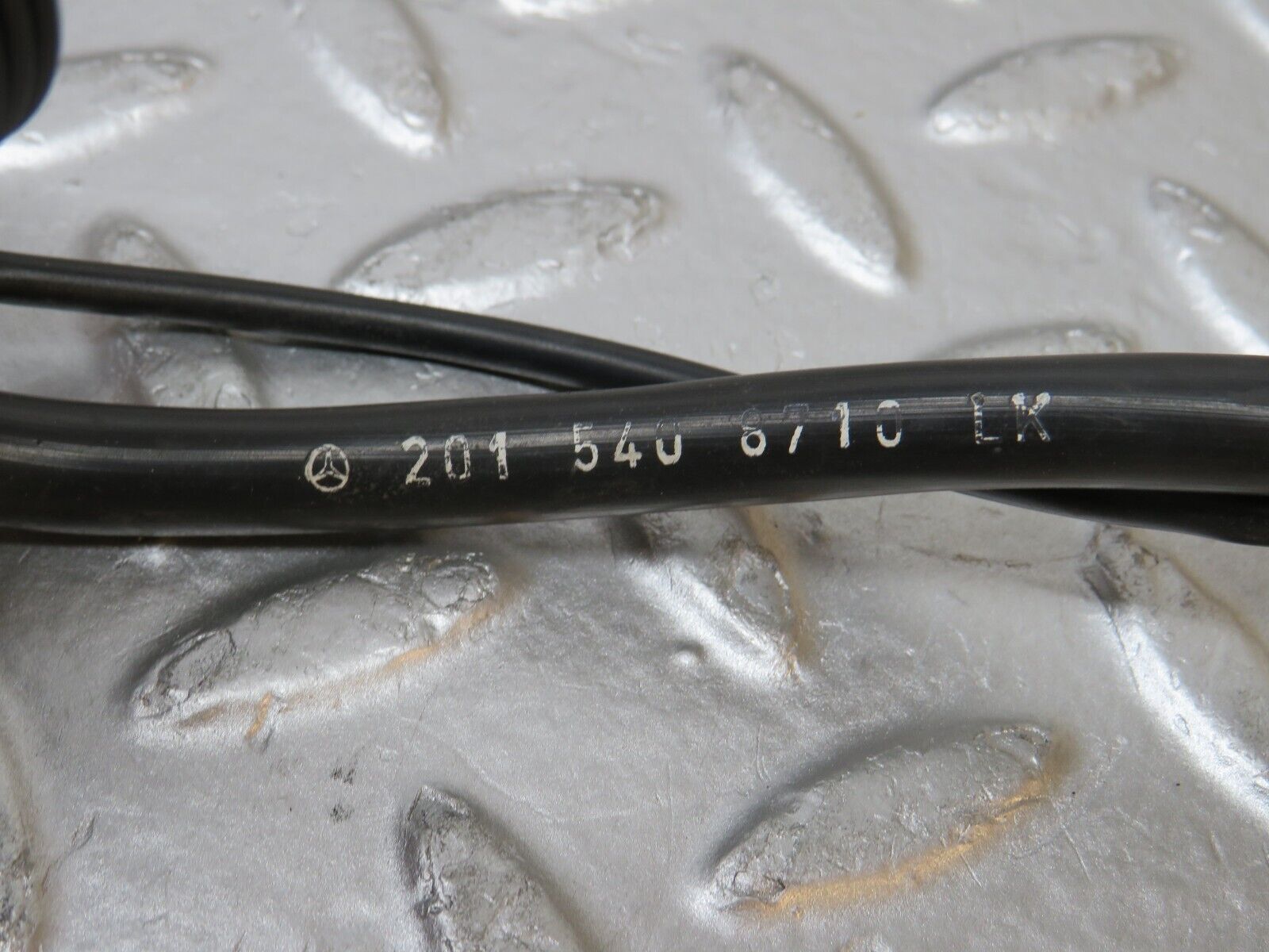 31832 Mercedes-Benz W201 190LE 1.8L Ignition Coil Cable 2015408710